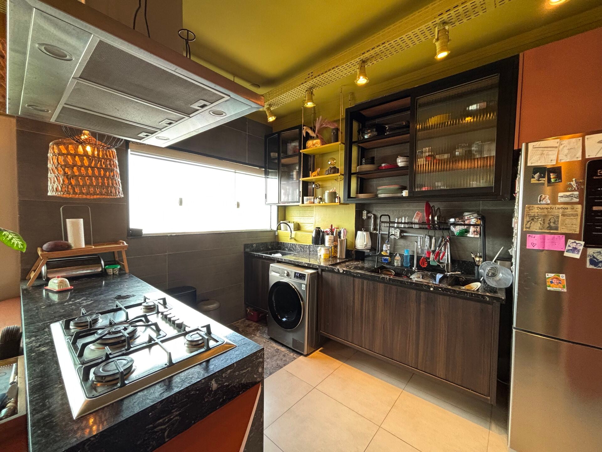 Apartamento · 2 dorm. — Cozinha