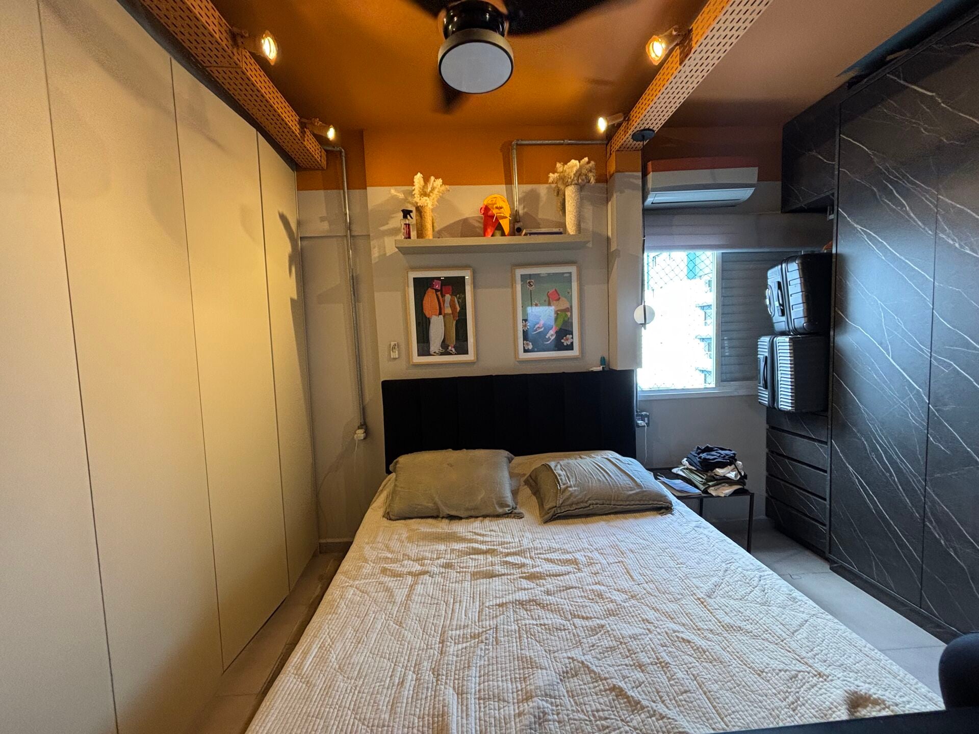 Apartamento · 2 dorm. — Suíte