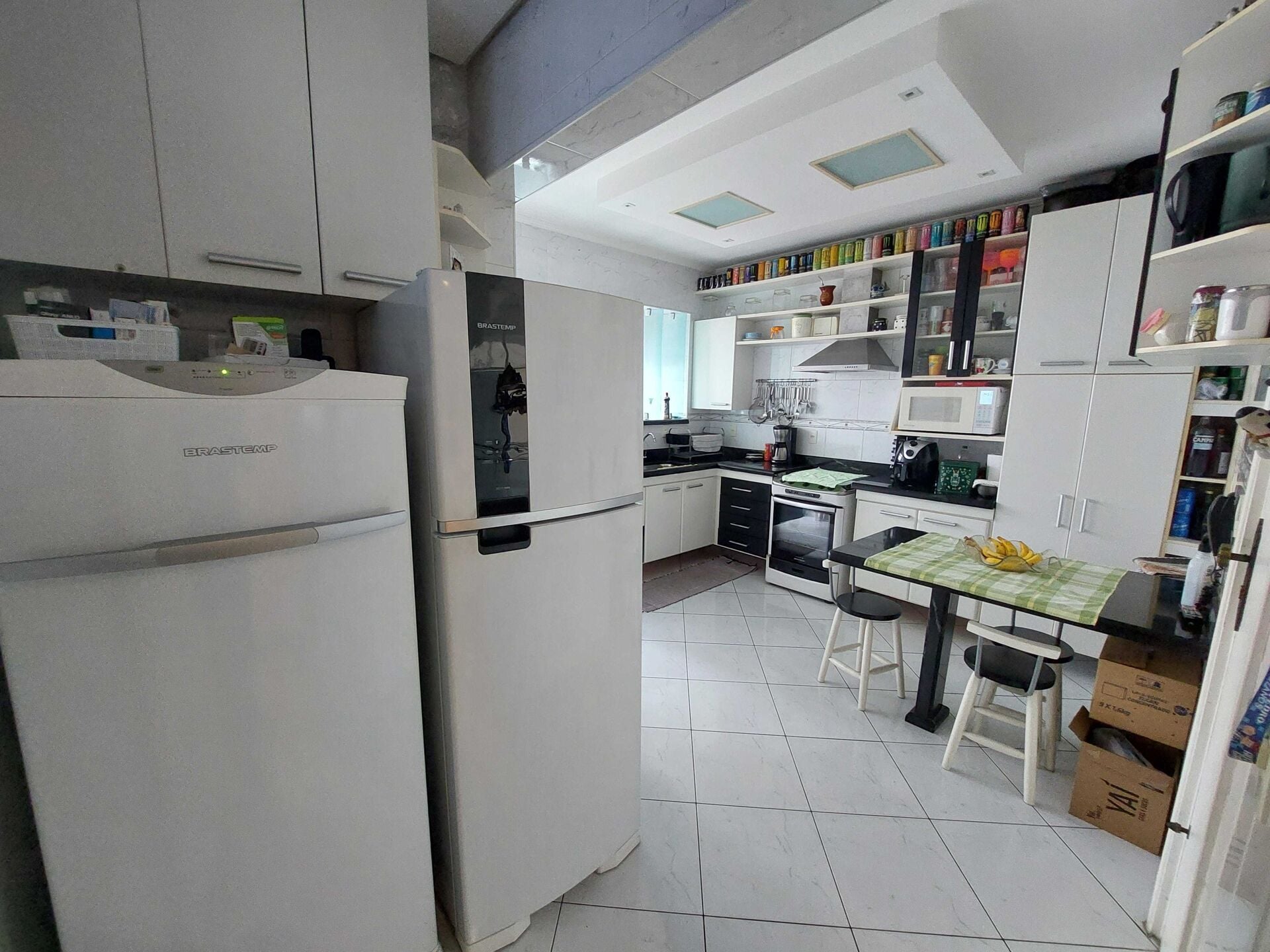 Apartamento · 3 dorm. — Cozinha