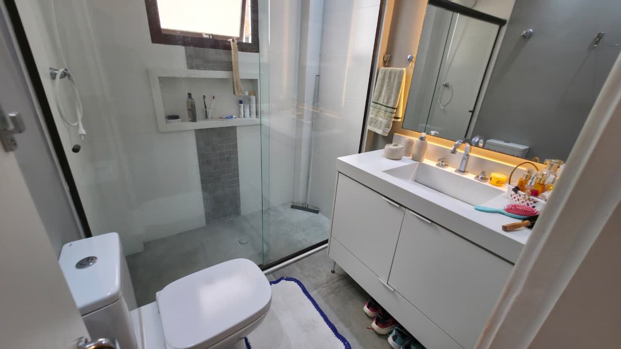 Apartamento 112 · 3 dorm. — Banheiro