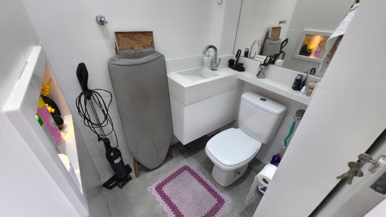 Apartamento 112 · 3 dorm. — Banheiro