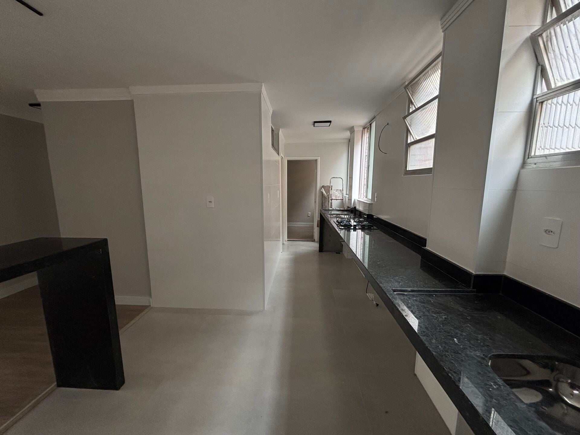 Apartamento · 3 dorm. — Cozinha