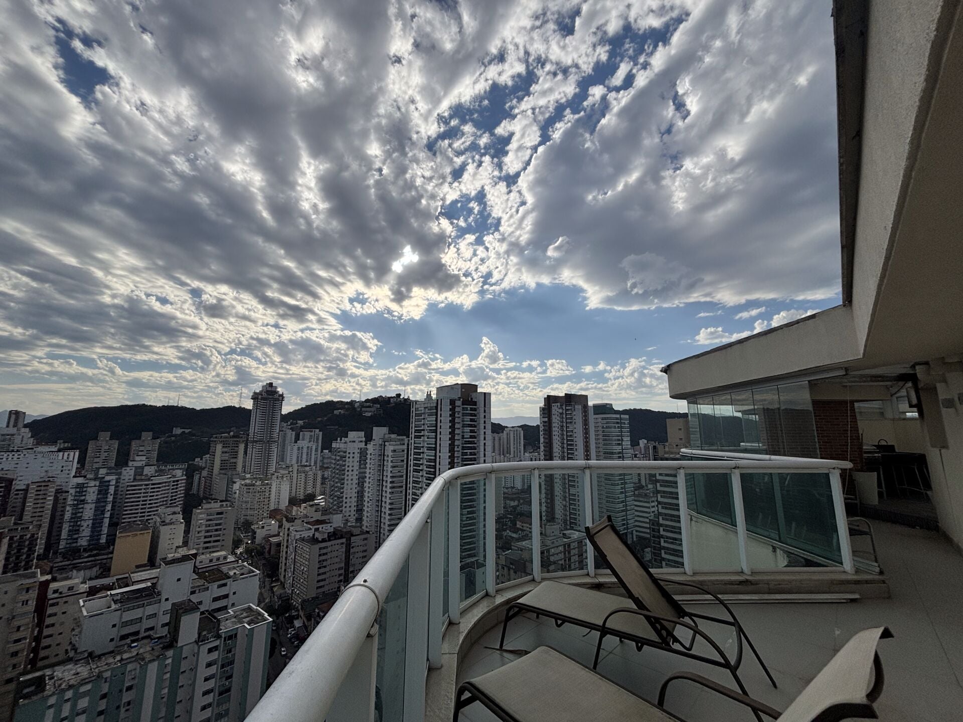 Apartamento cobertura duplex · 1 dorm. — Vista