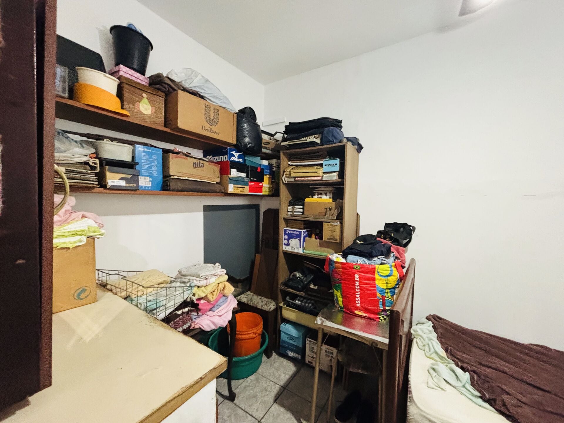 Apartamento · 3 dorm. — Quarto de servico