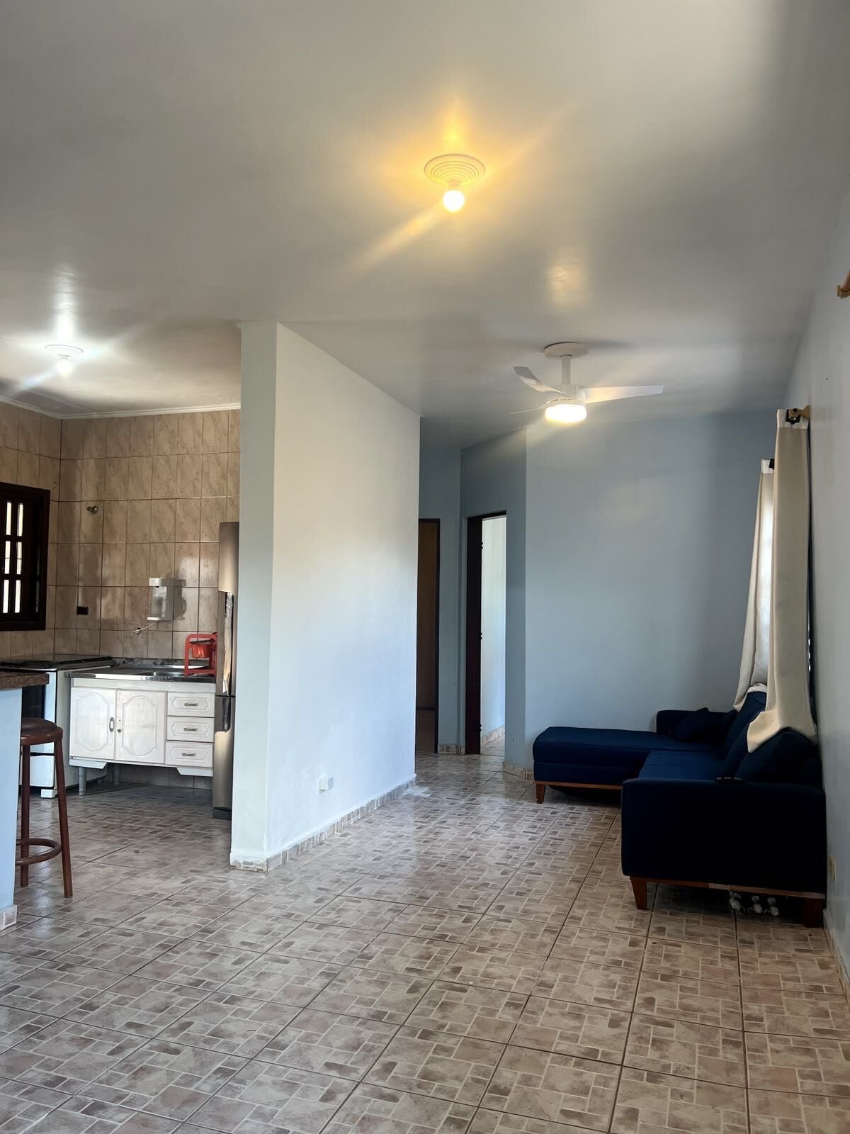 Casa · 2 dorm. — Sala
