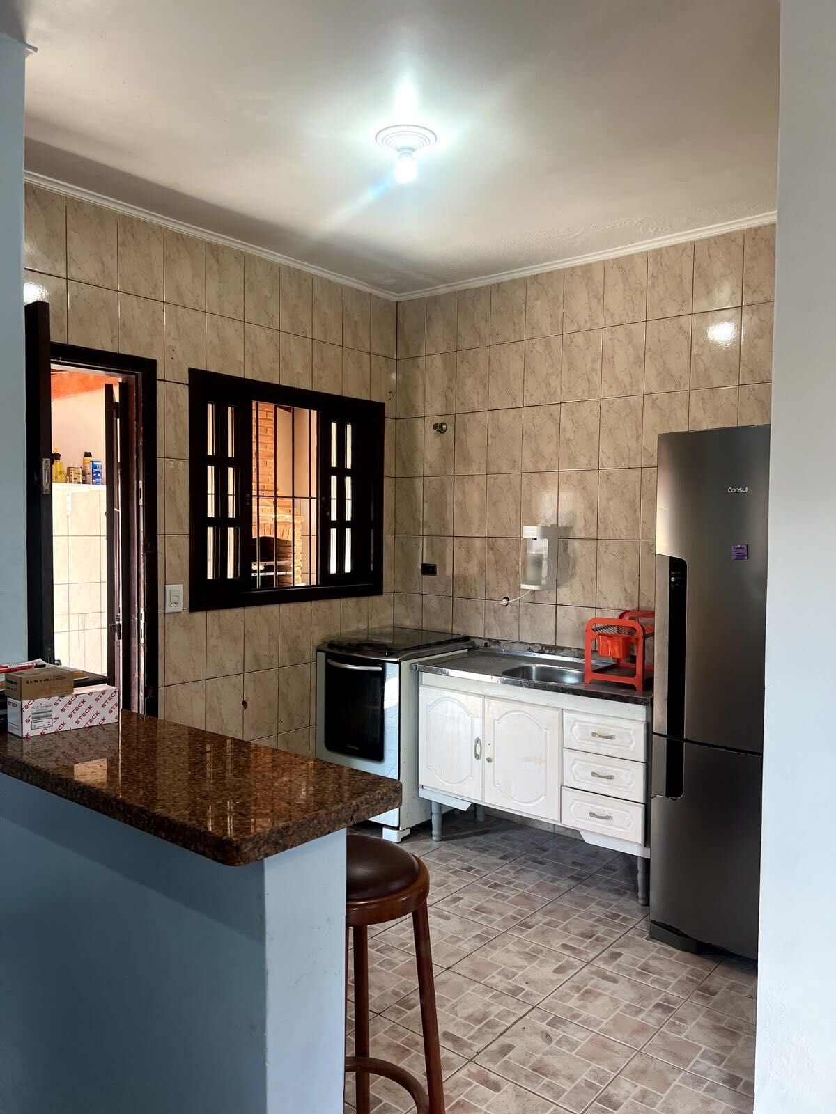 Casa · 2 dorm. — Cozinha