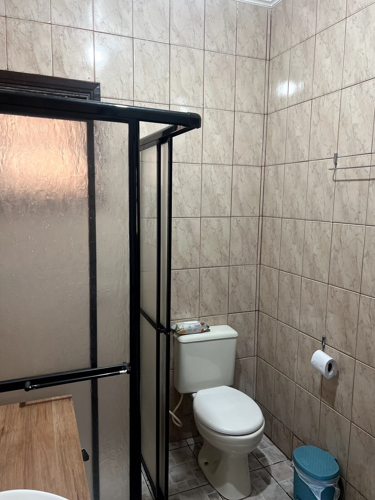 Casa · 2 dorm. — Banheiro