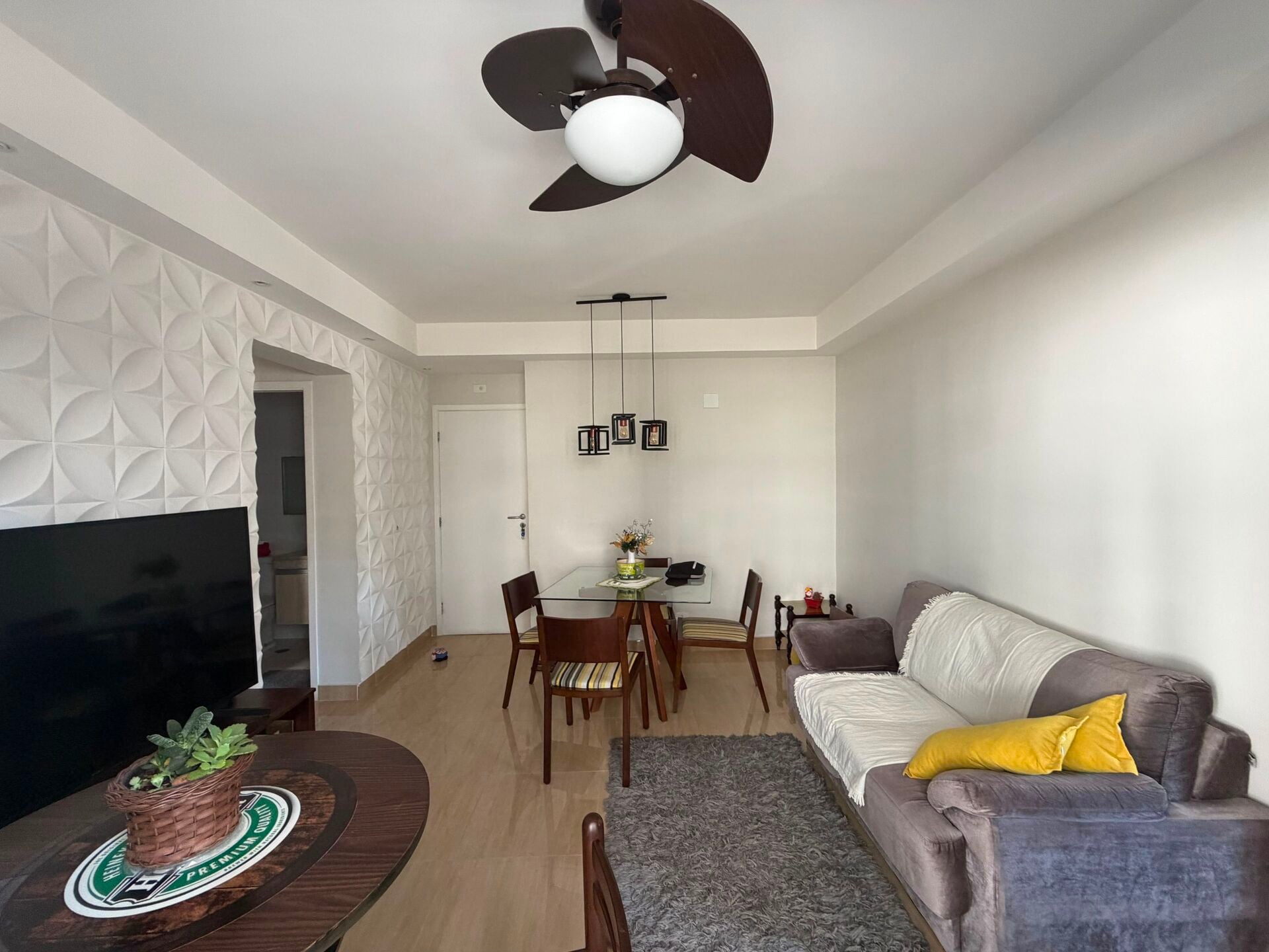 Apartamento · 2 dorm.