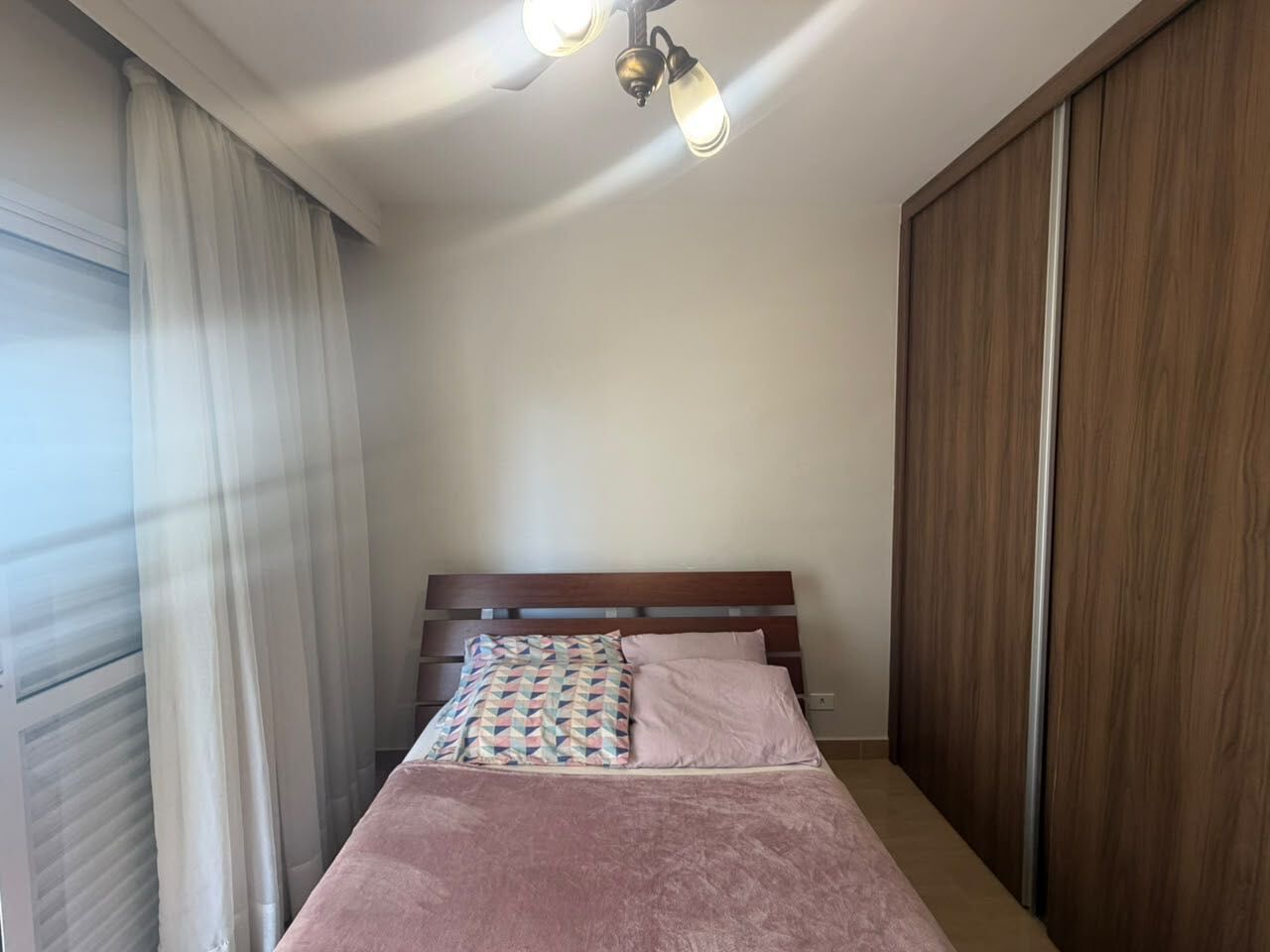 Apartamento · 2 dorm. — Suíte