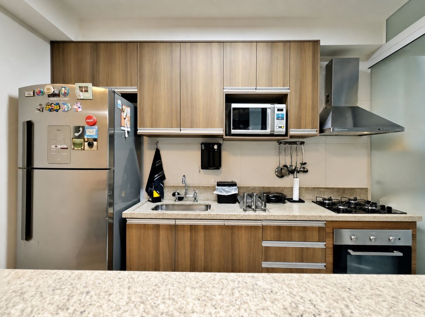 Apartamento · 2 dorm. — Cozinha