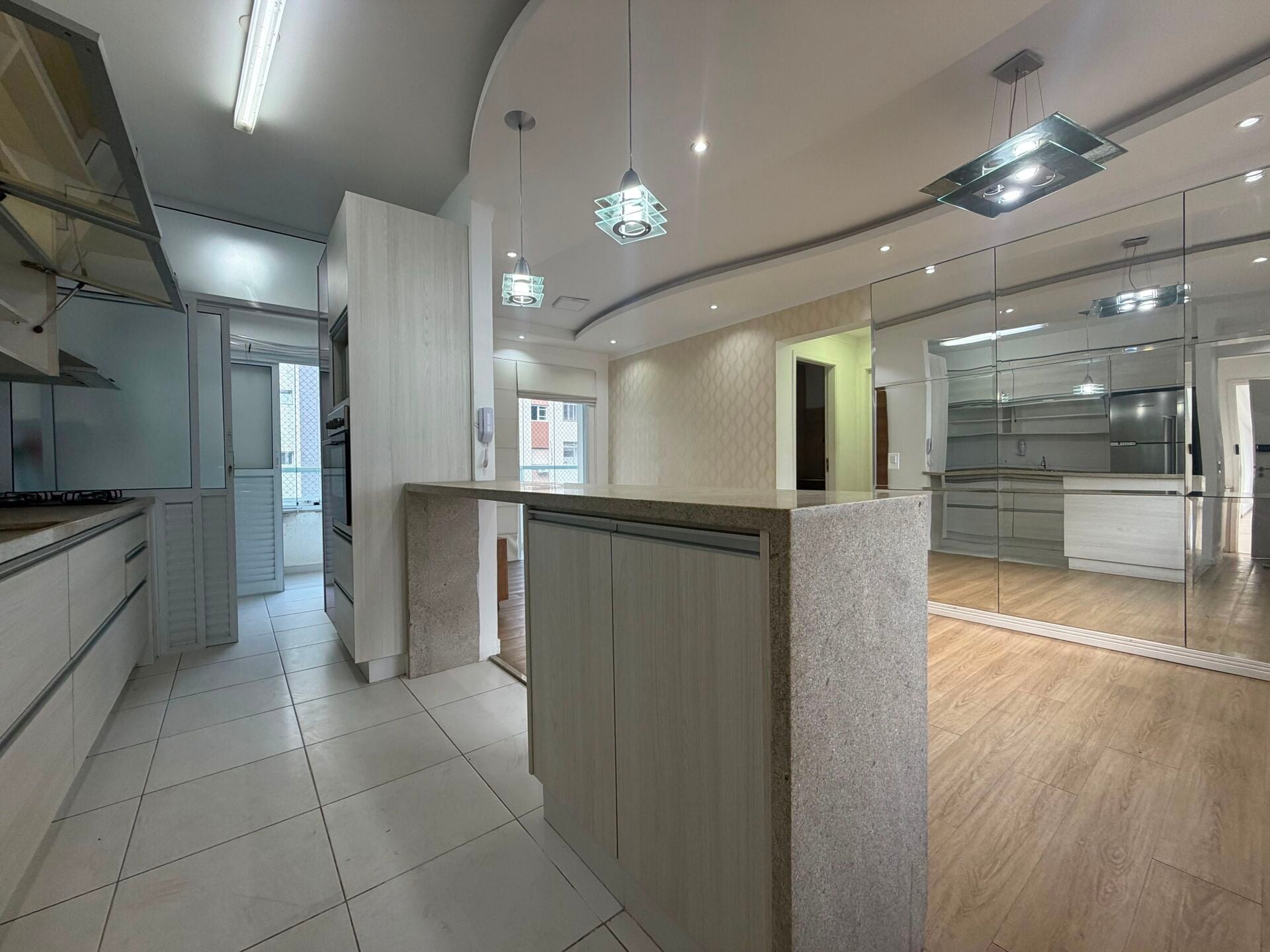 Apartamento · 2 dorm. — Cozinha