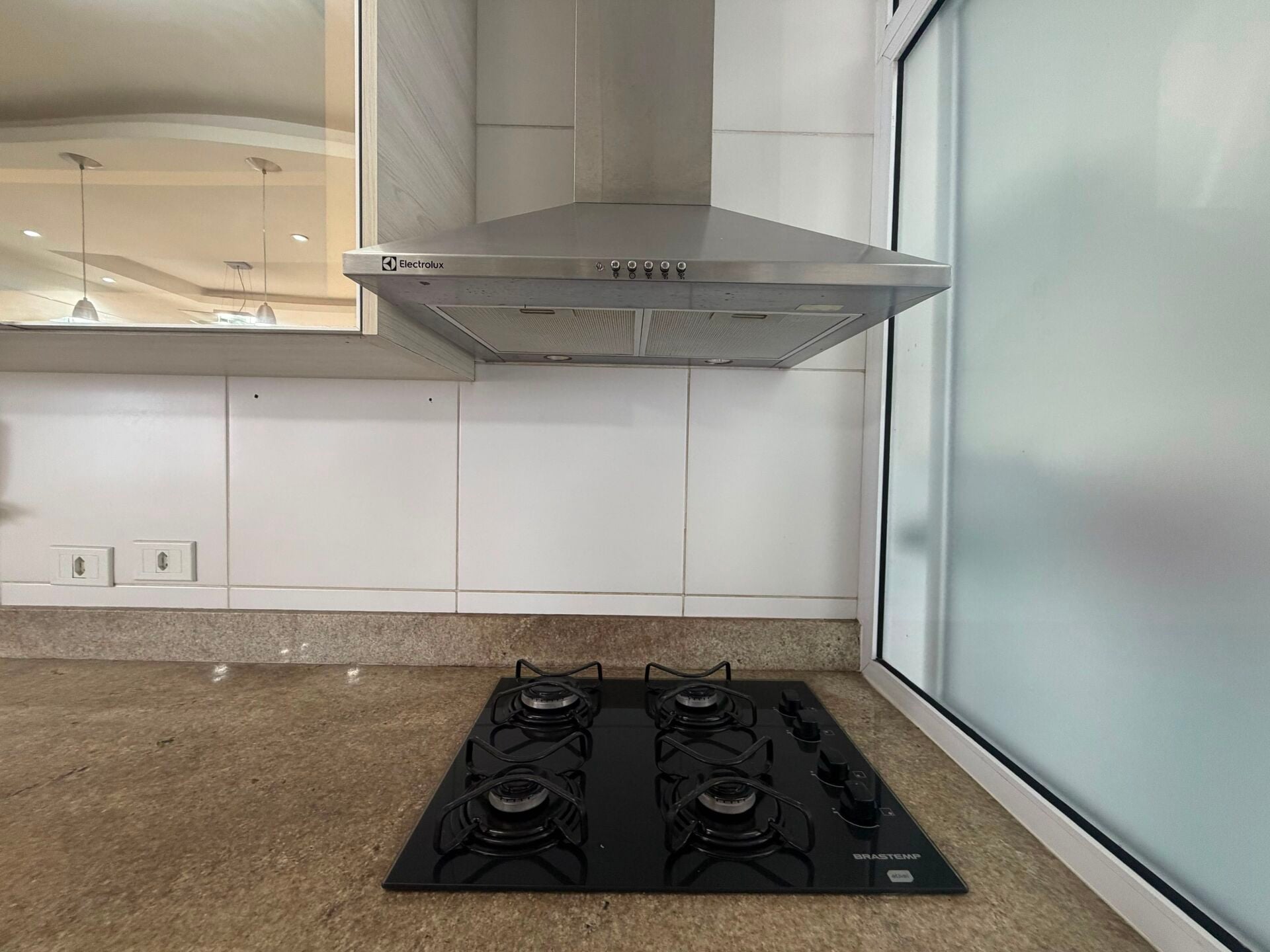 Apartamento · 2 dorm. — Cozinha