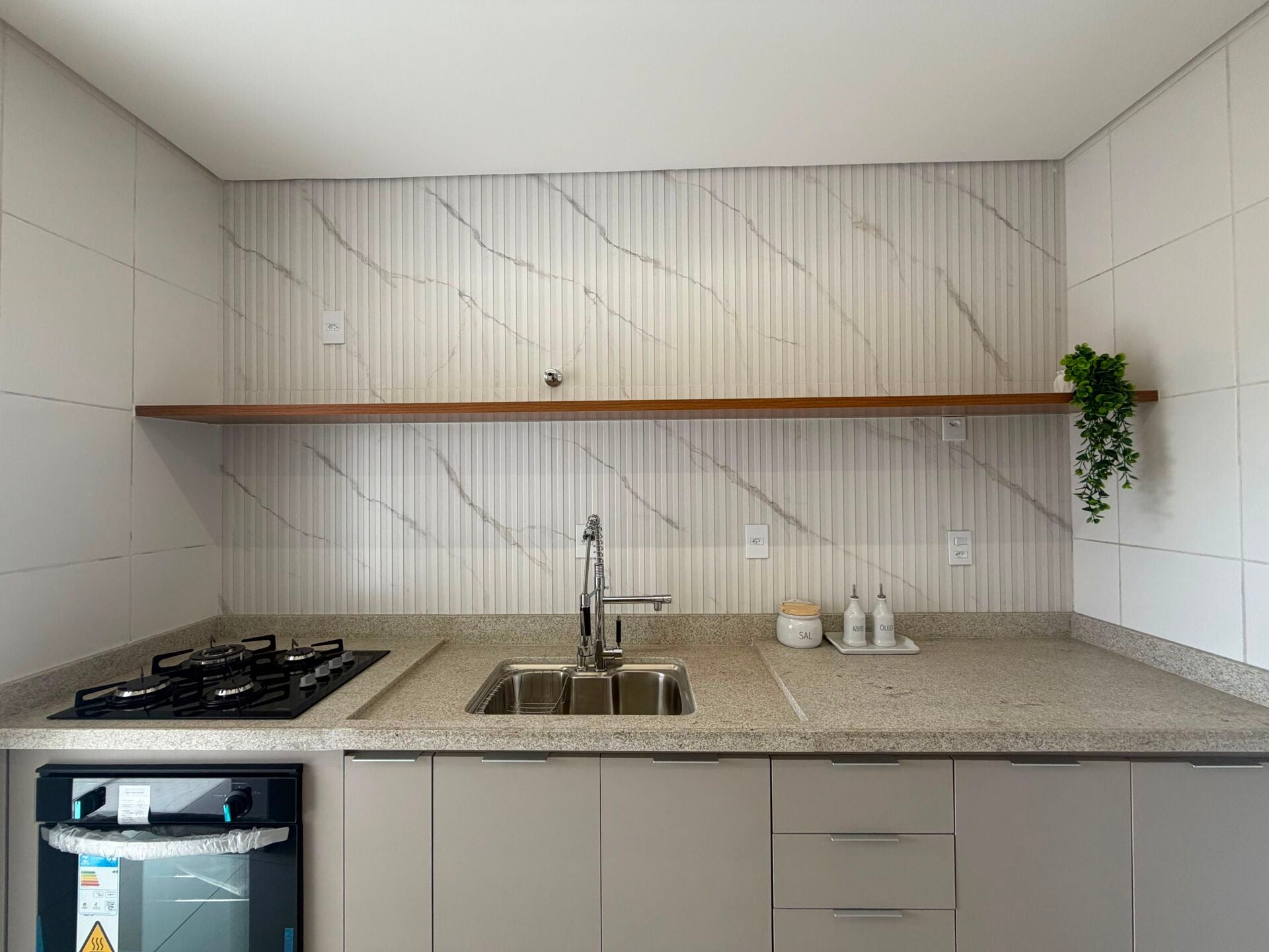 Apartamento · 2 dorm. — Cozinha