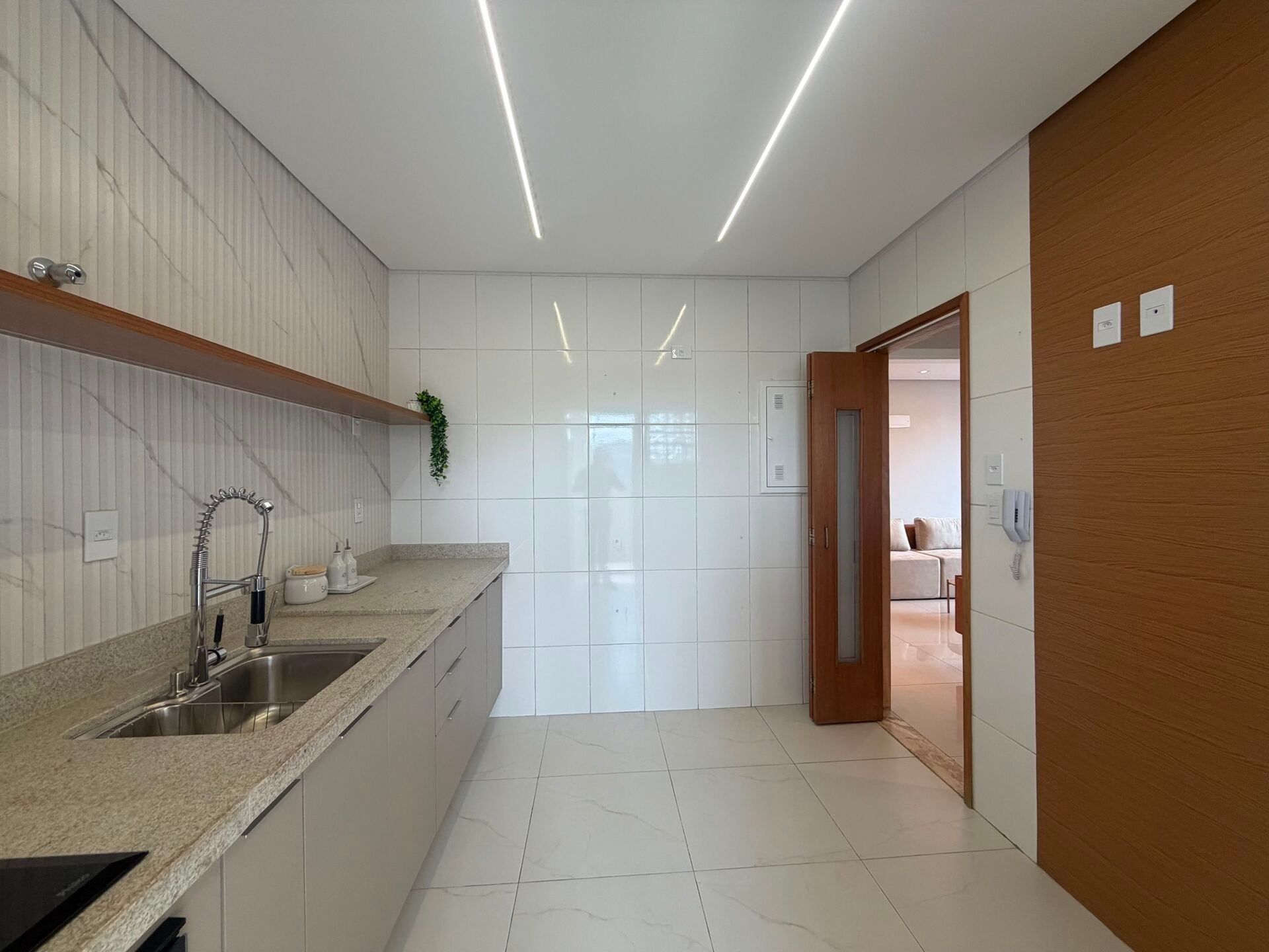 Apartamento · 2 dorm. — Cozinha