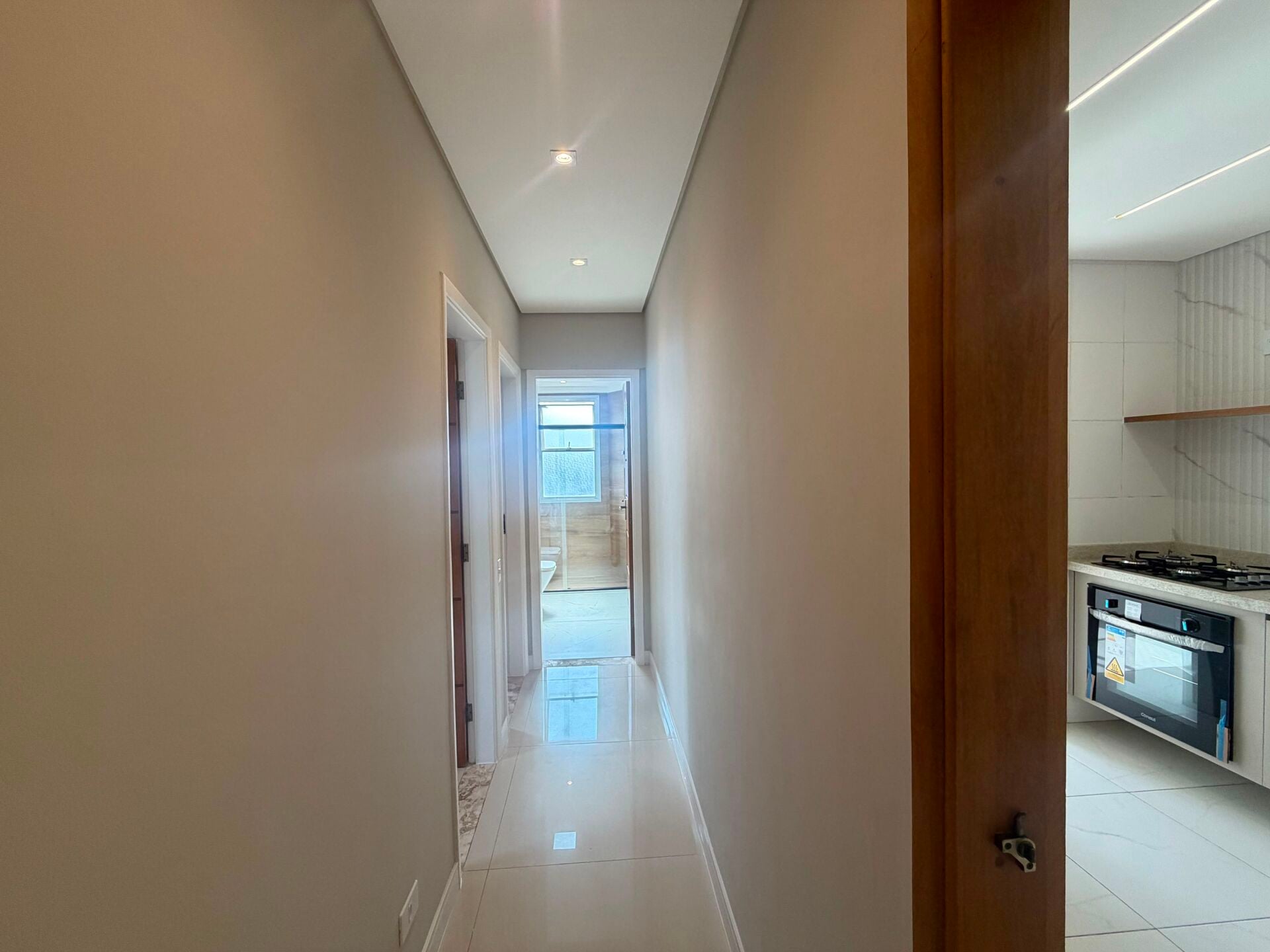 Apartamento · 2 dorm. — Circulação