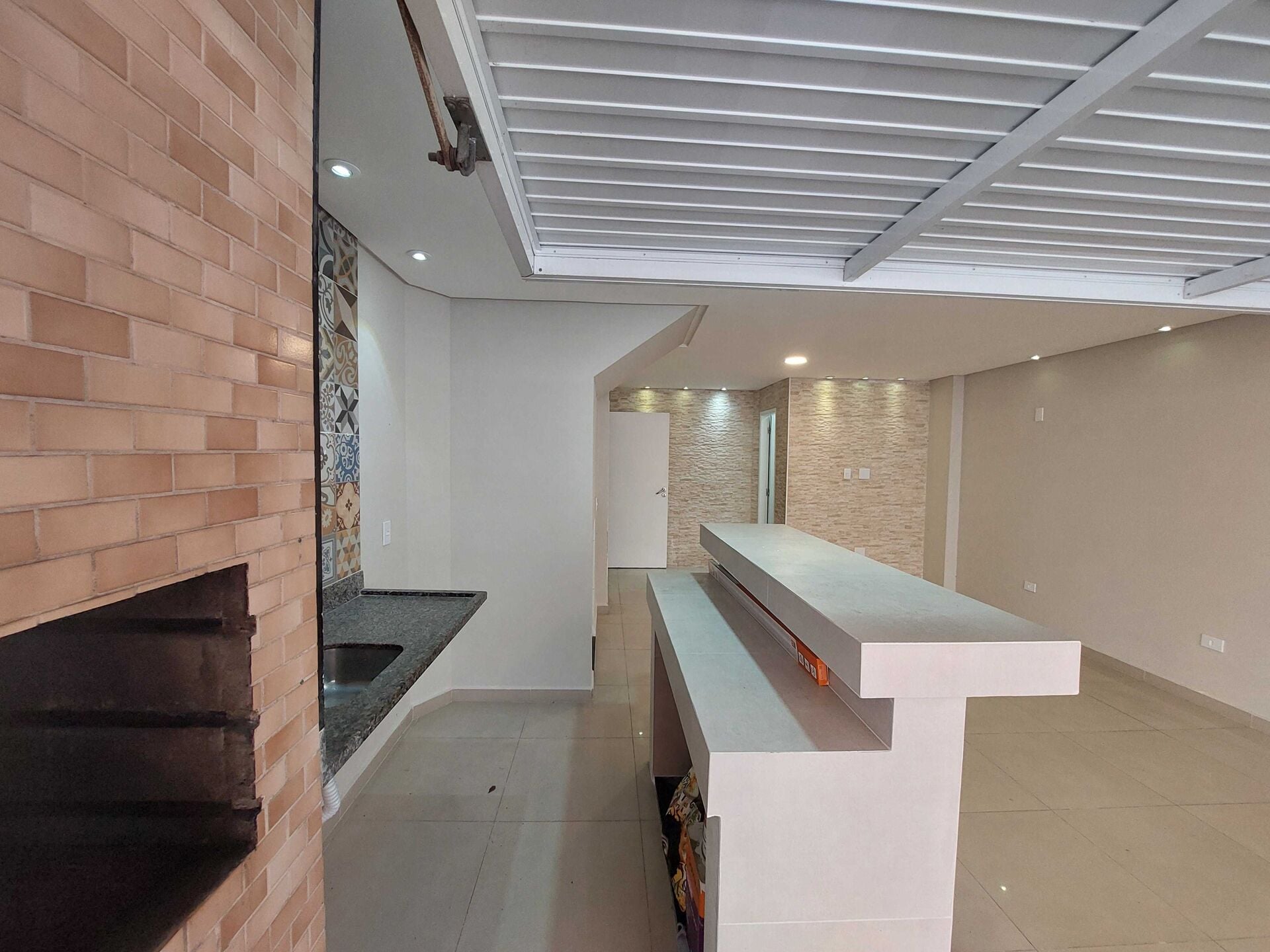Casa em condomínio · 2 dorm. — Sala