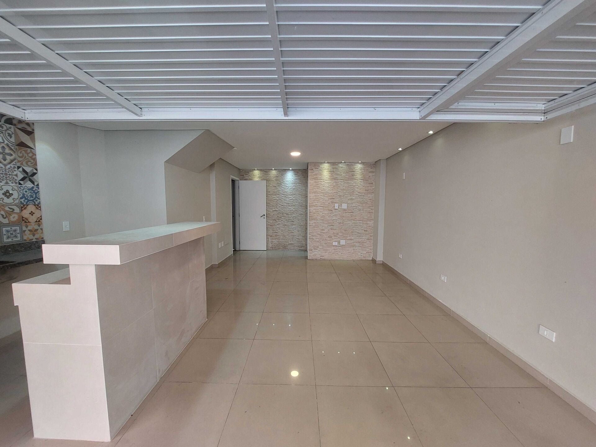 Casa em condomínio · 2 dorm. — Sala