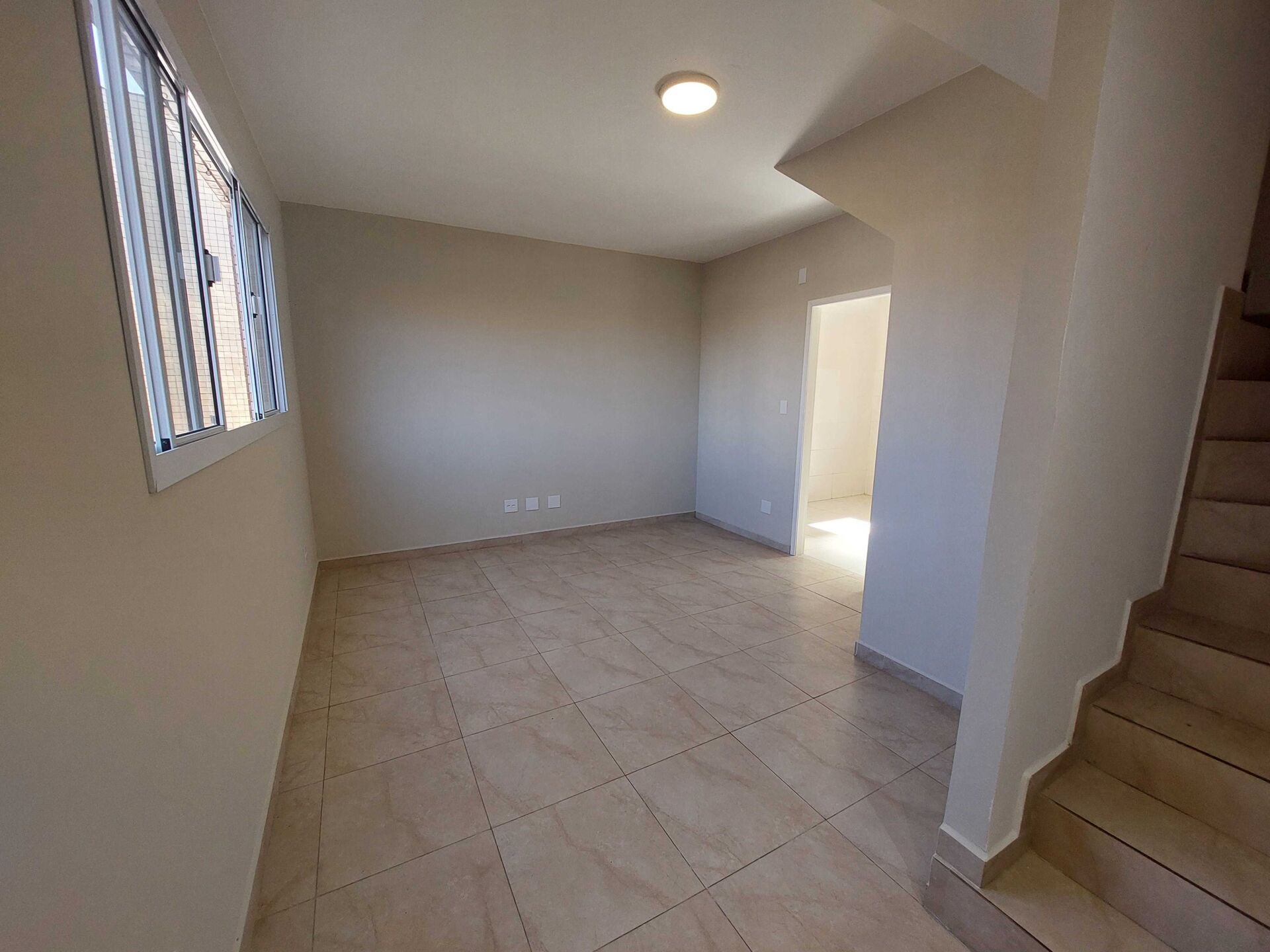 Casa em condomínio · 2 dorm. — Sala