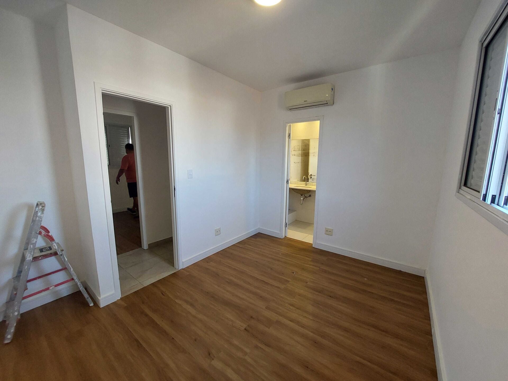 Casa em condomínio · 2 dorm. — Quarto