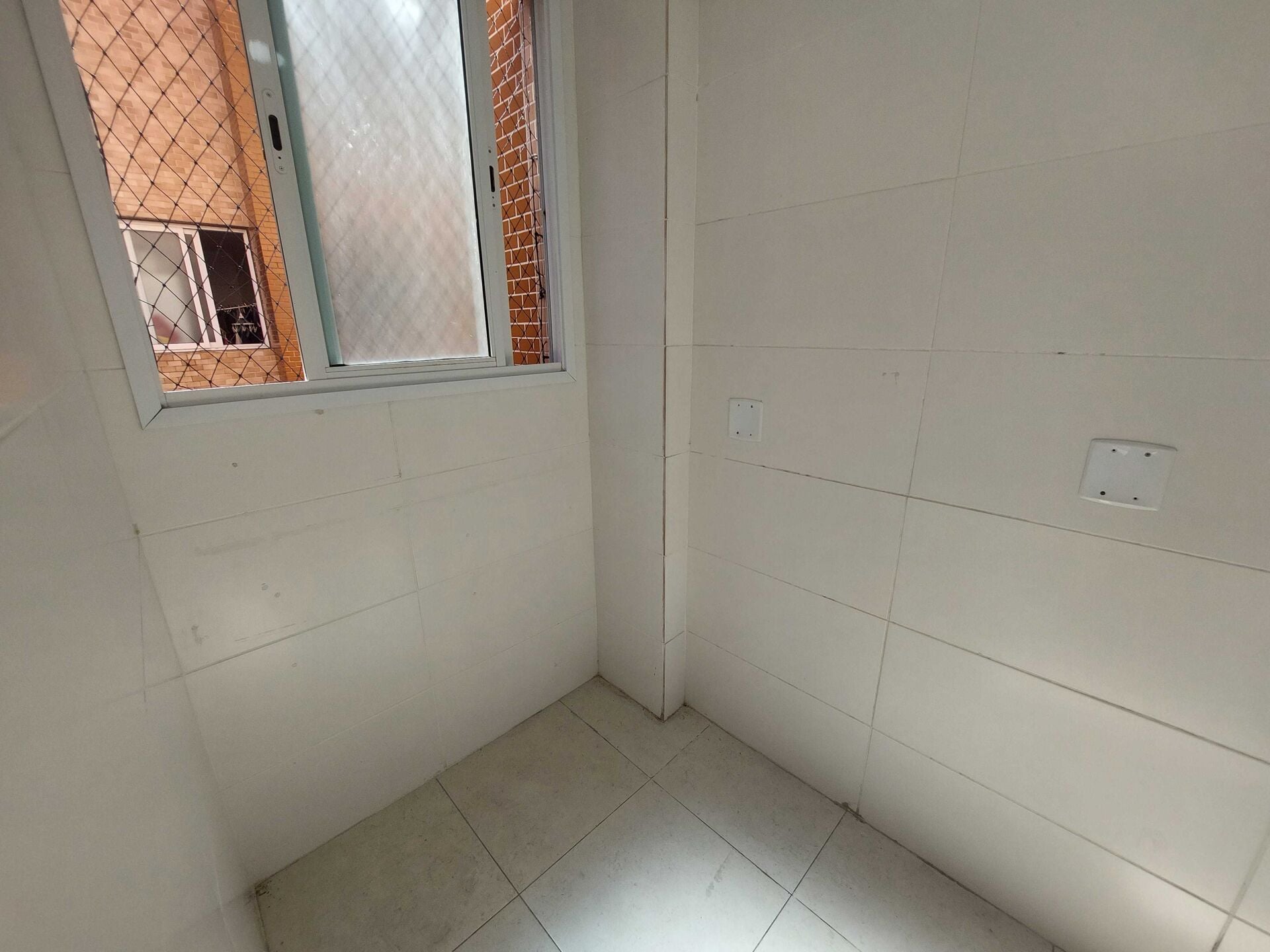 Casa em condomínio · 2 dorm. — Área de serviço