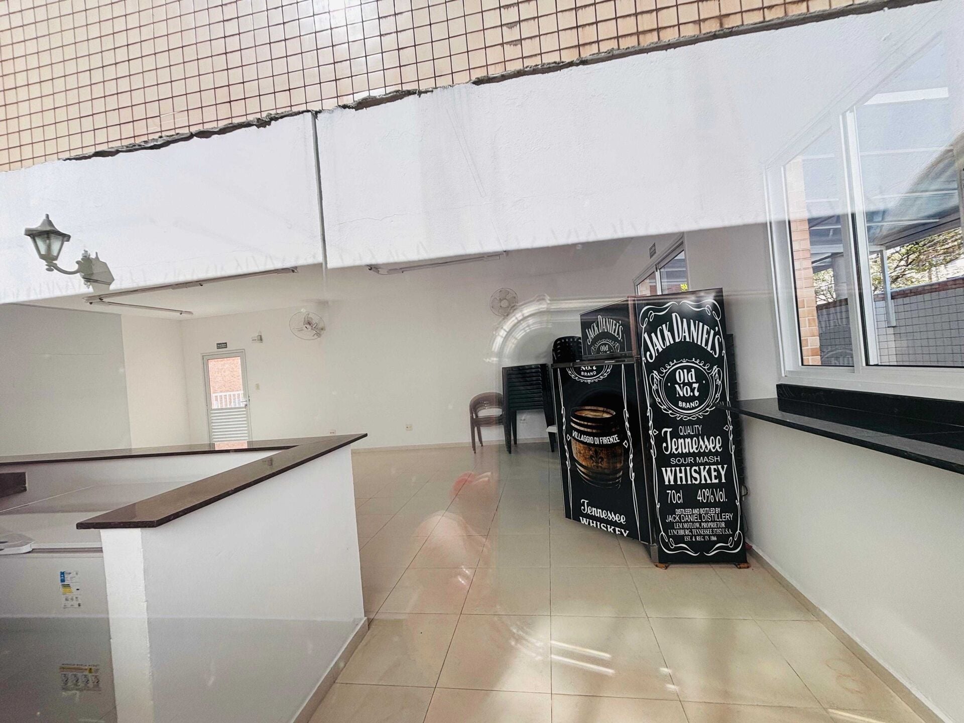 Casa em condomínio · 2 dorm. — Lazer churrasqueira