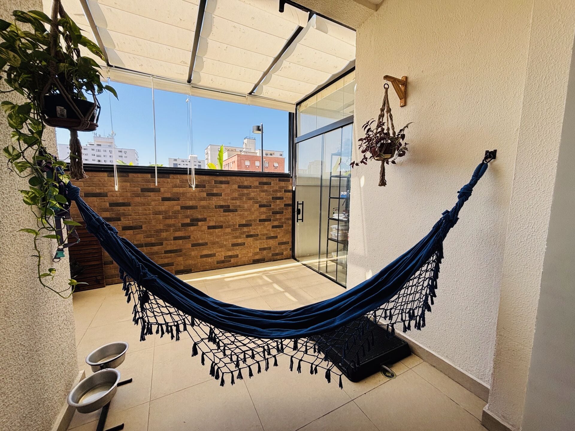 Apartamento Garden · 2 dorm. — Varanda