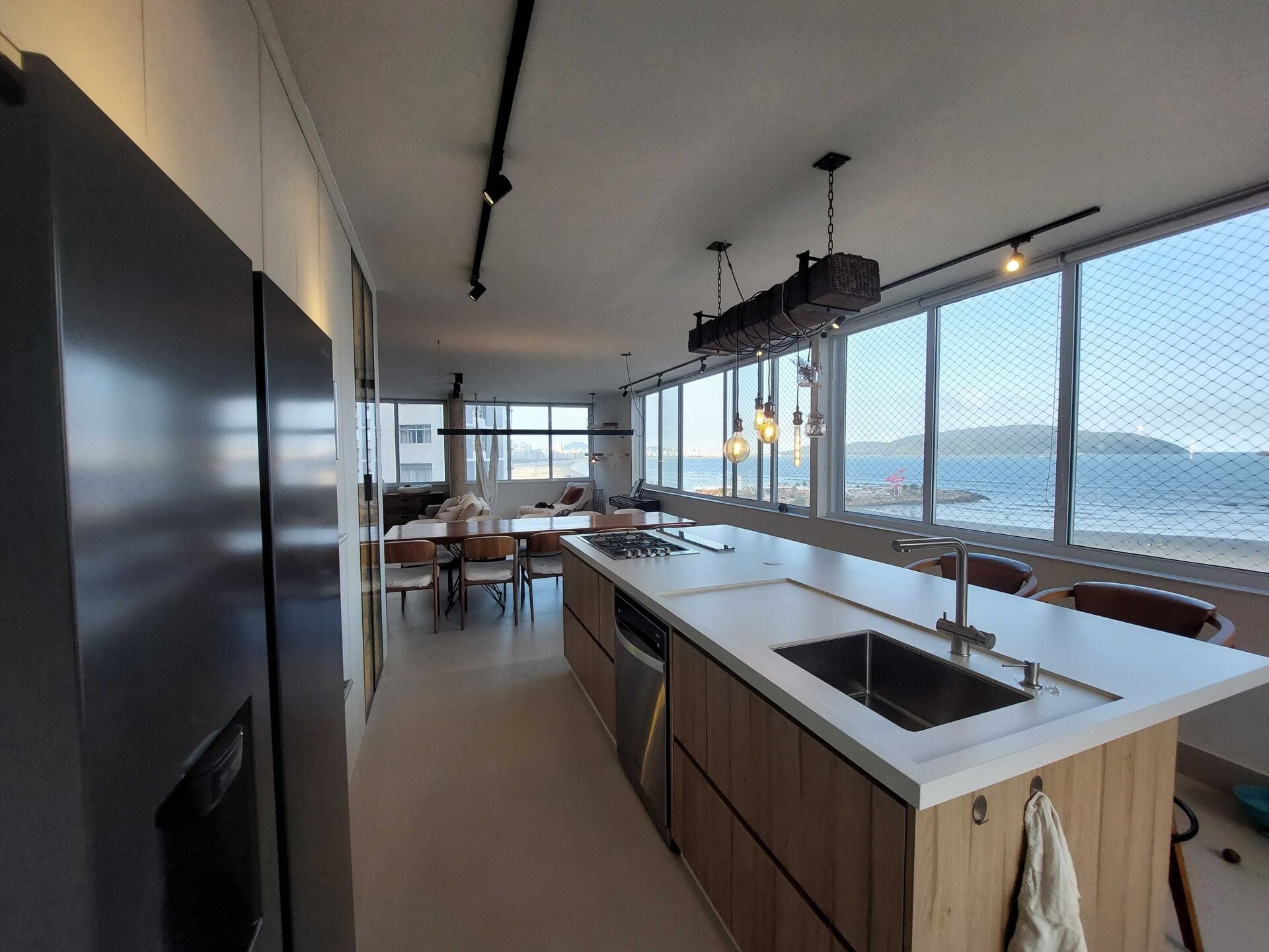 Apartamento alto padrão · 4 dorm. — Cozinha