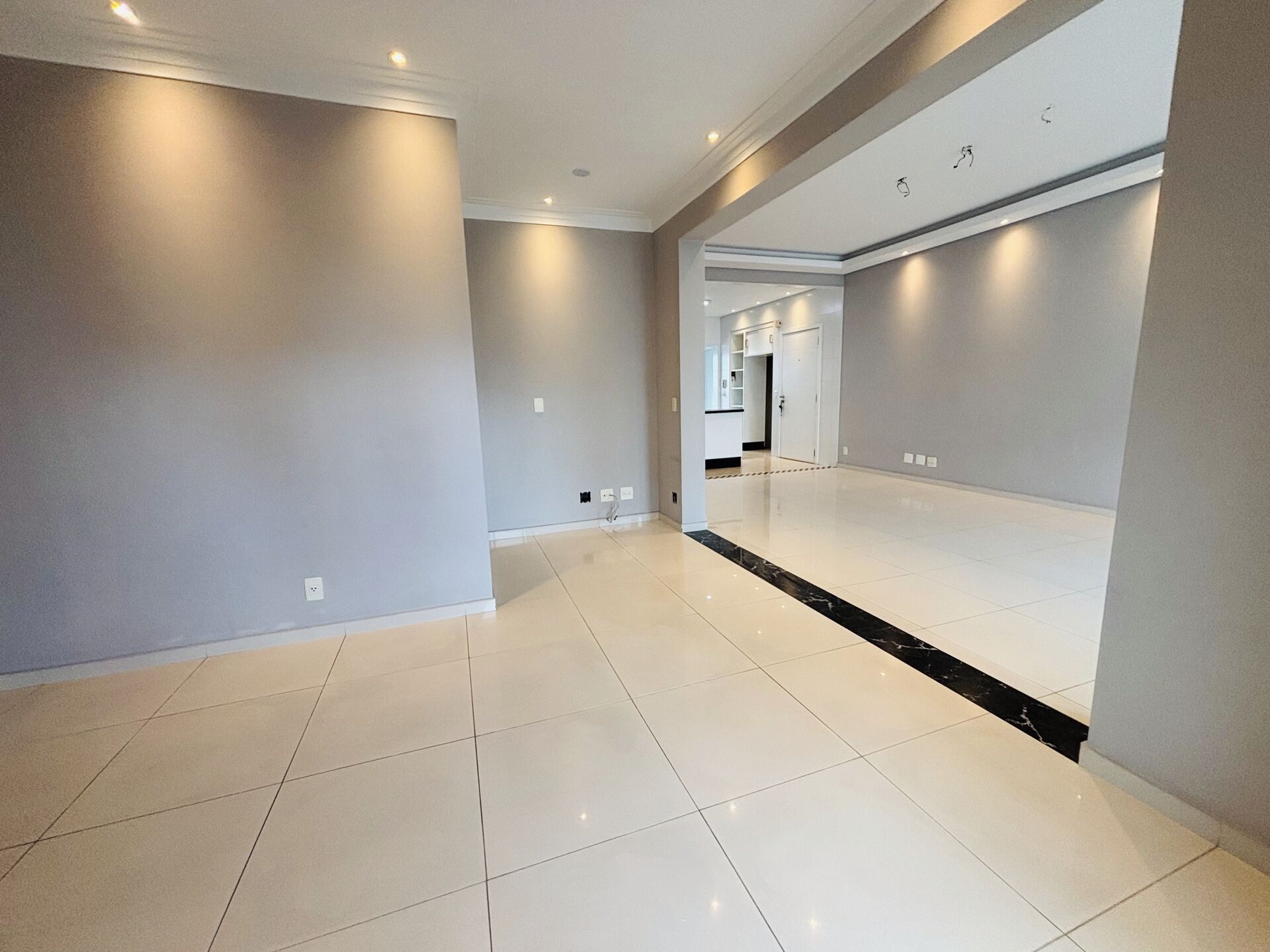 Apartamento · 2 dorm. — Sala