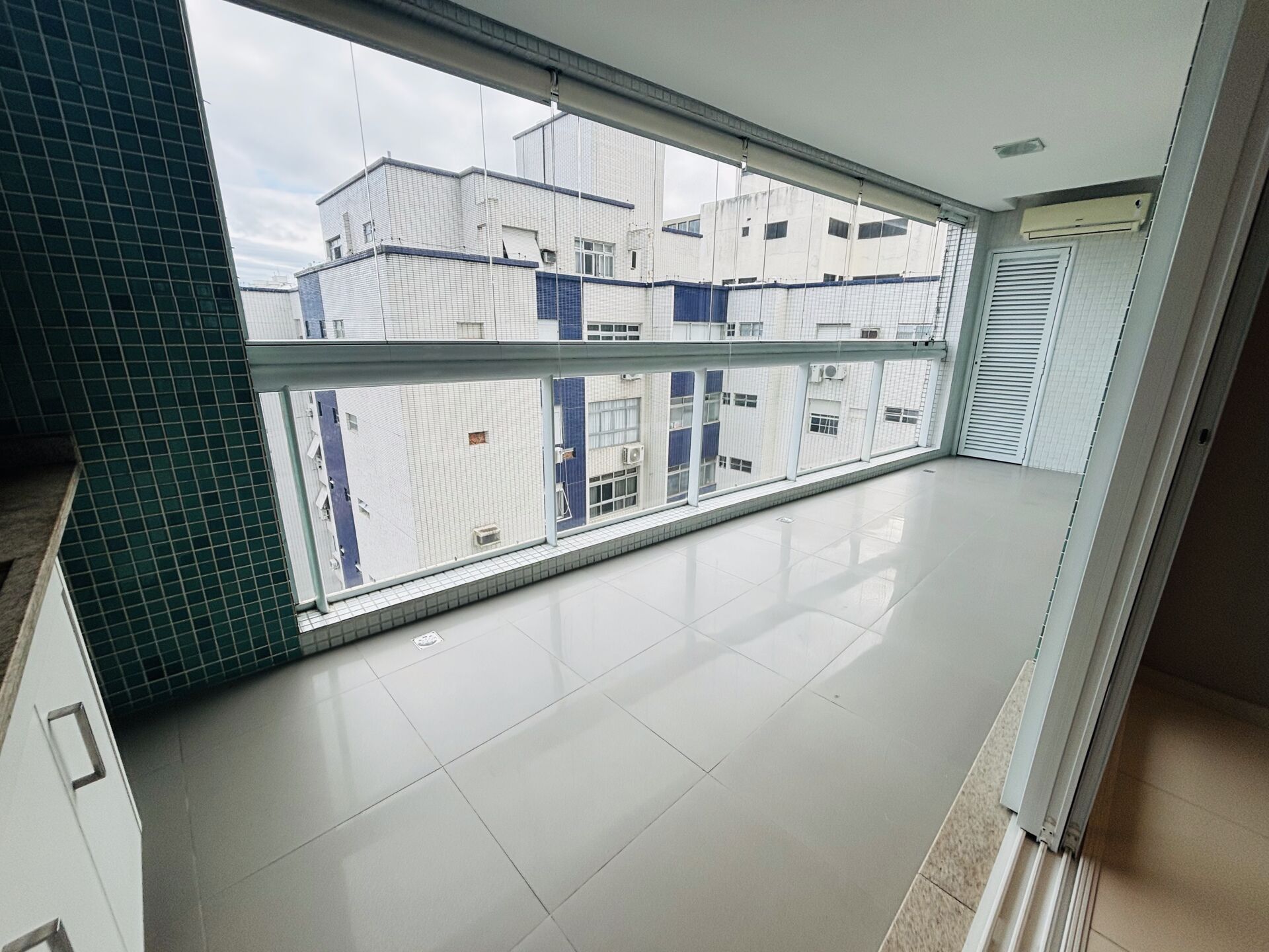 Apartamento · 2 dorm. — Varanda gourmet