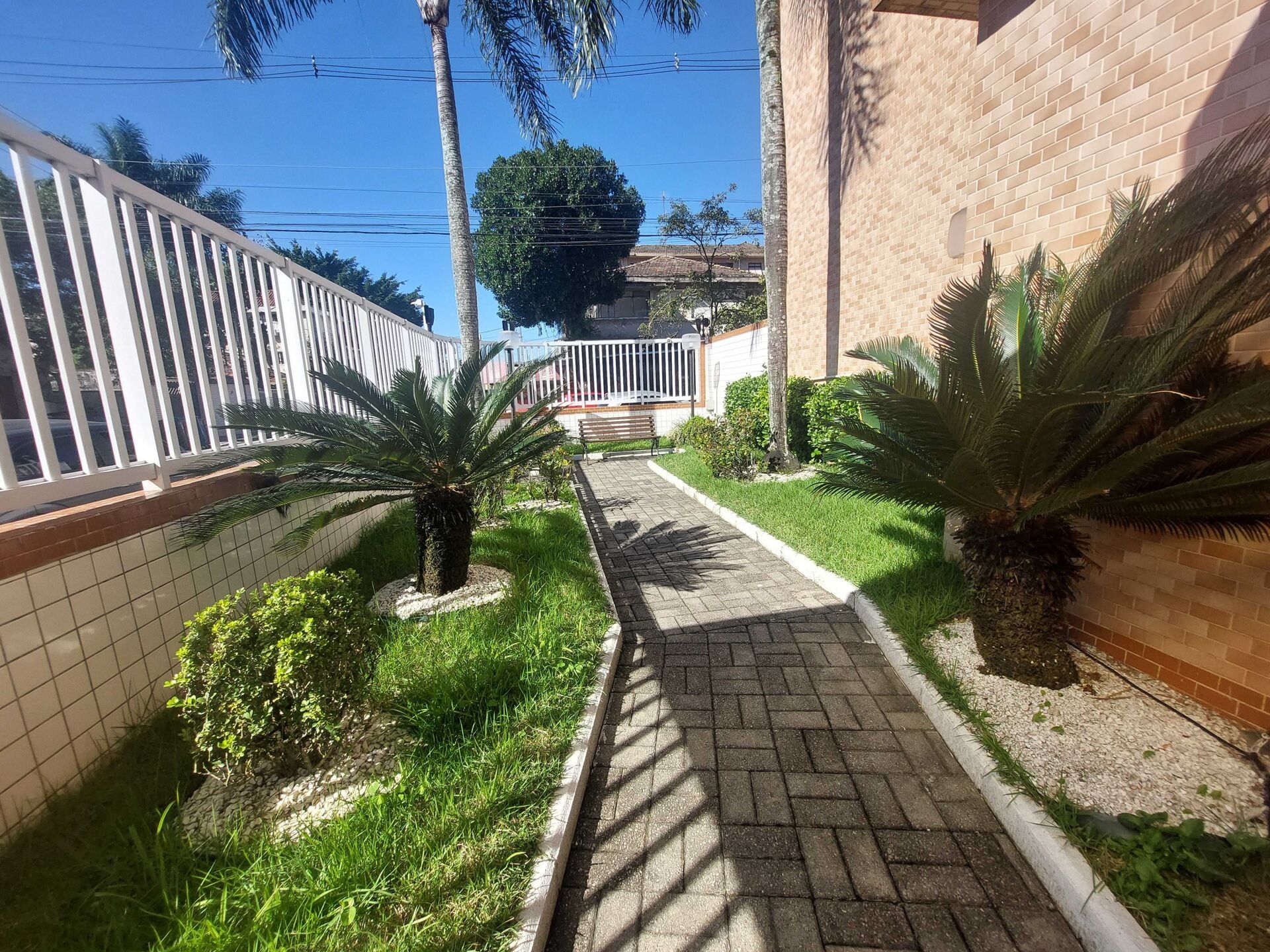Casa em condomínio · 2 dorm. — Circulação