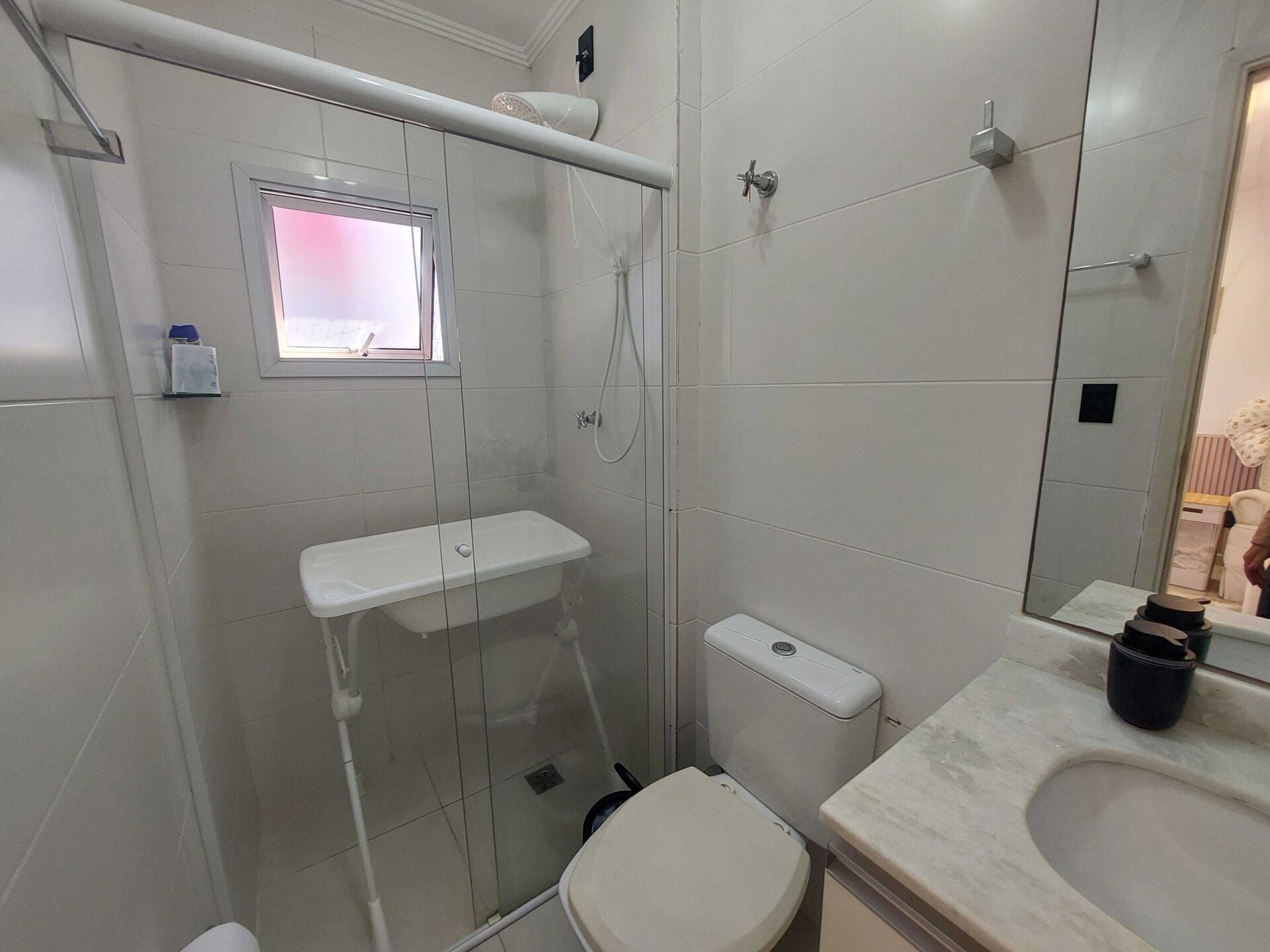 Casa em condomínio · 2 dorm. — Banheiro suite