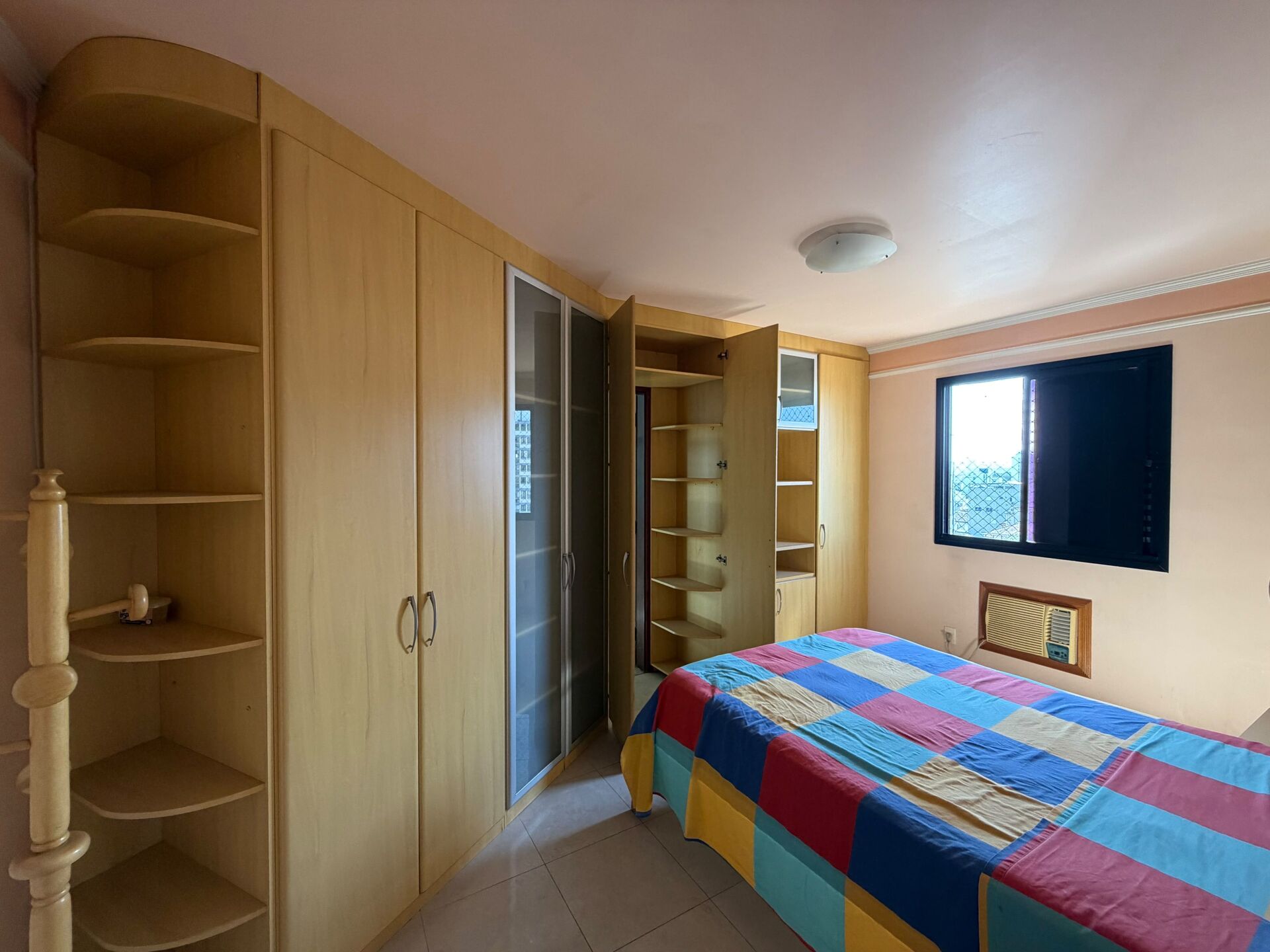 Apartamento · 3 dorm. — Suíte