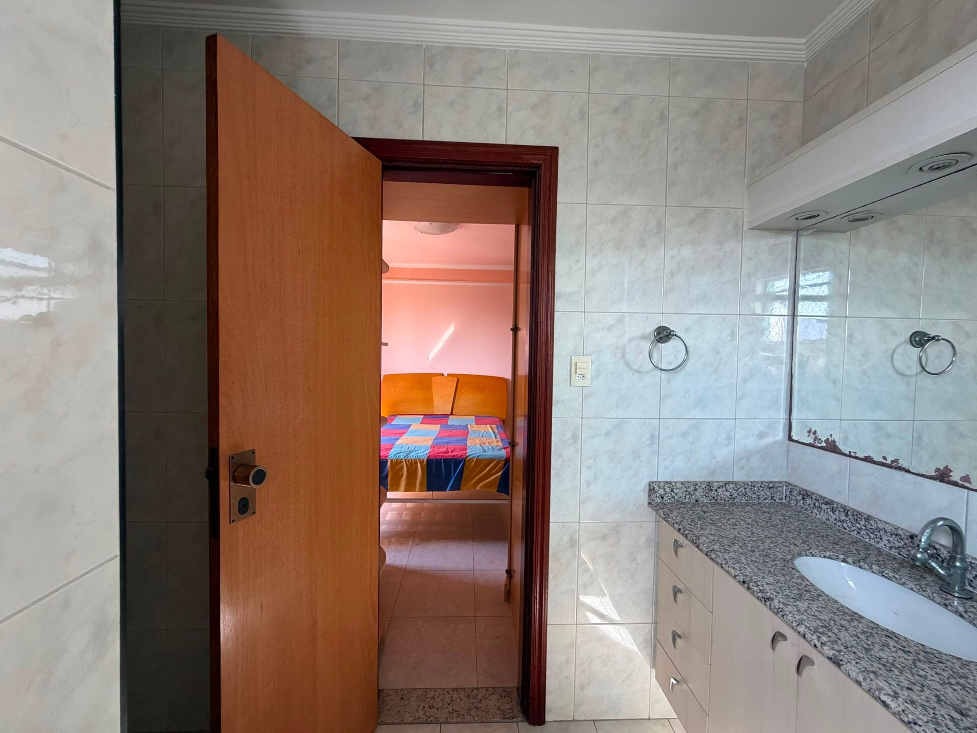 Apartamento · 3 dorm. — Banheiro suite