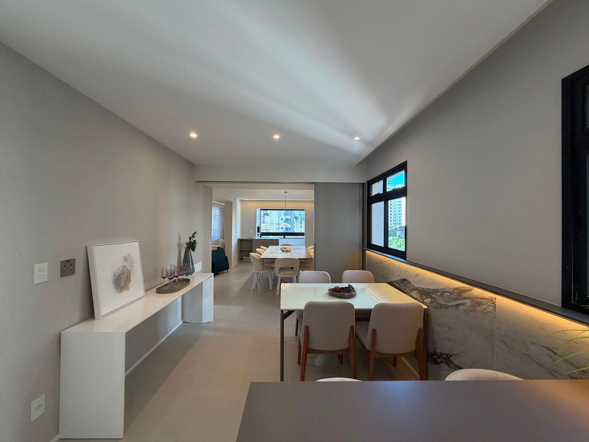 Apartamento de alto padrão · 4 dorm. — Cozinha