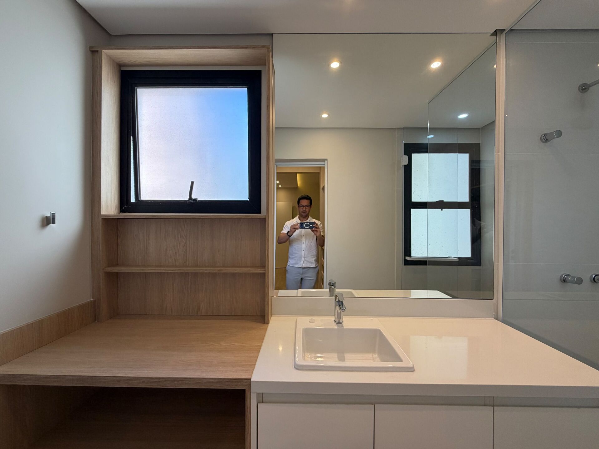 Apartamento de alto padrão · 4 dorm. — Banheiro suite