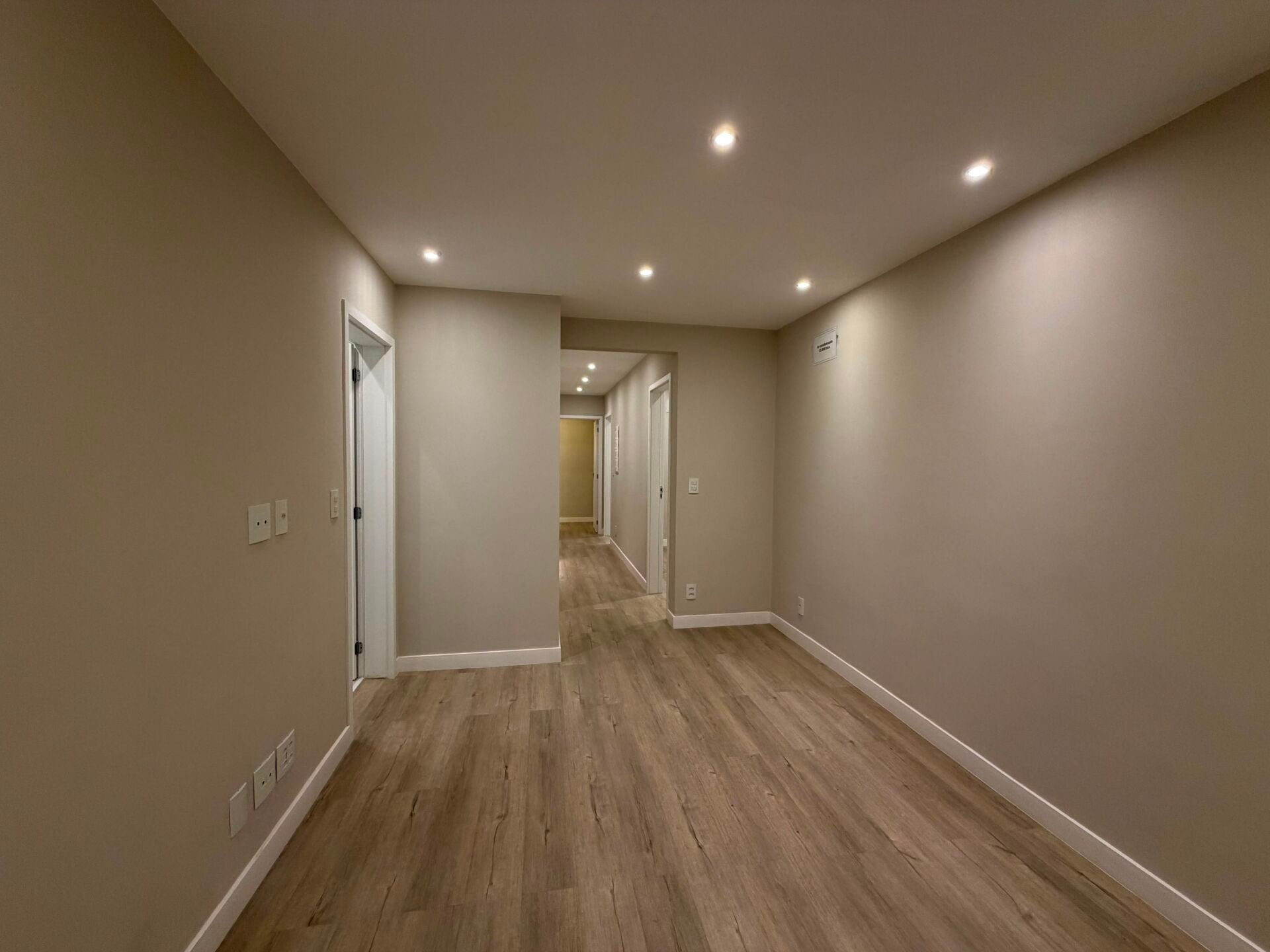 Apartamento de alto padrão · 4 dorm. — Circulação