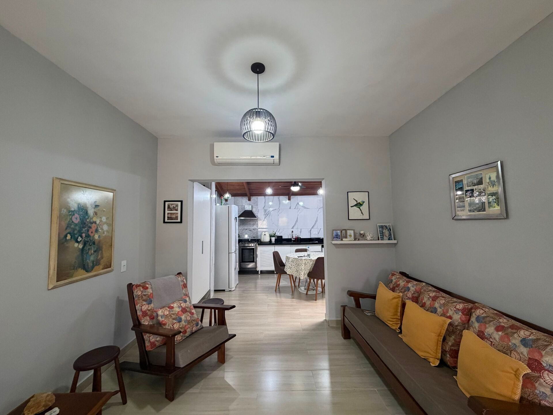 Casa em condomínio (villagio) · 2 dorm. — Sala