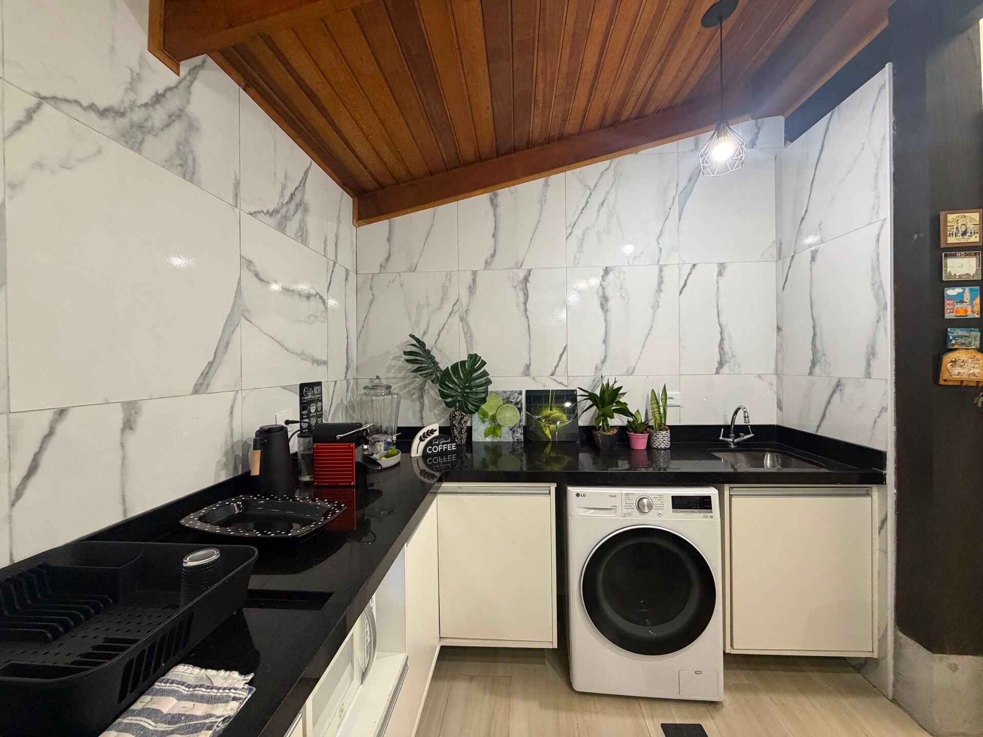 Casa em condomínio (villagio) · 2 dorm. — Cozinha