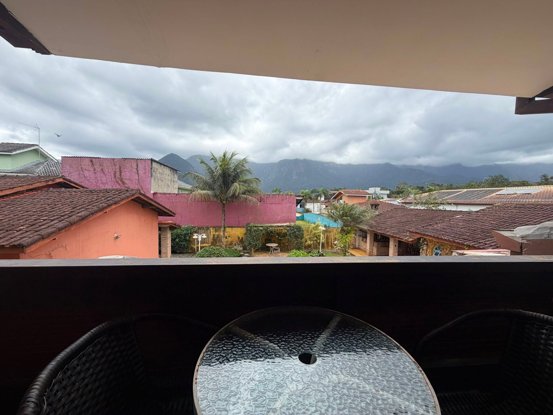 Casa em condomínio (villagio) · 2 dorm. — Varanda