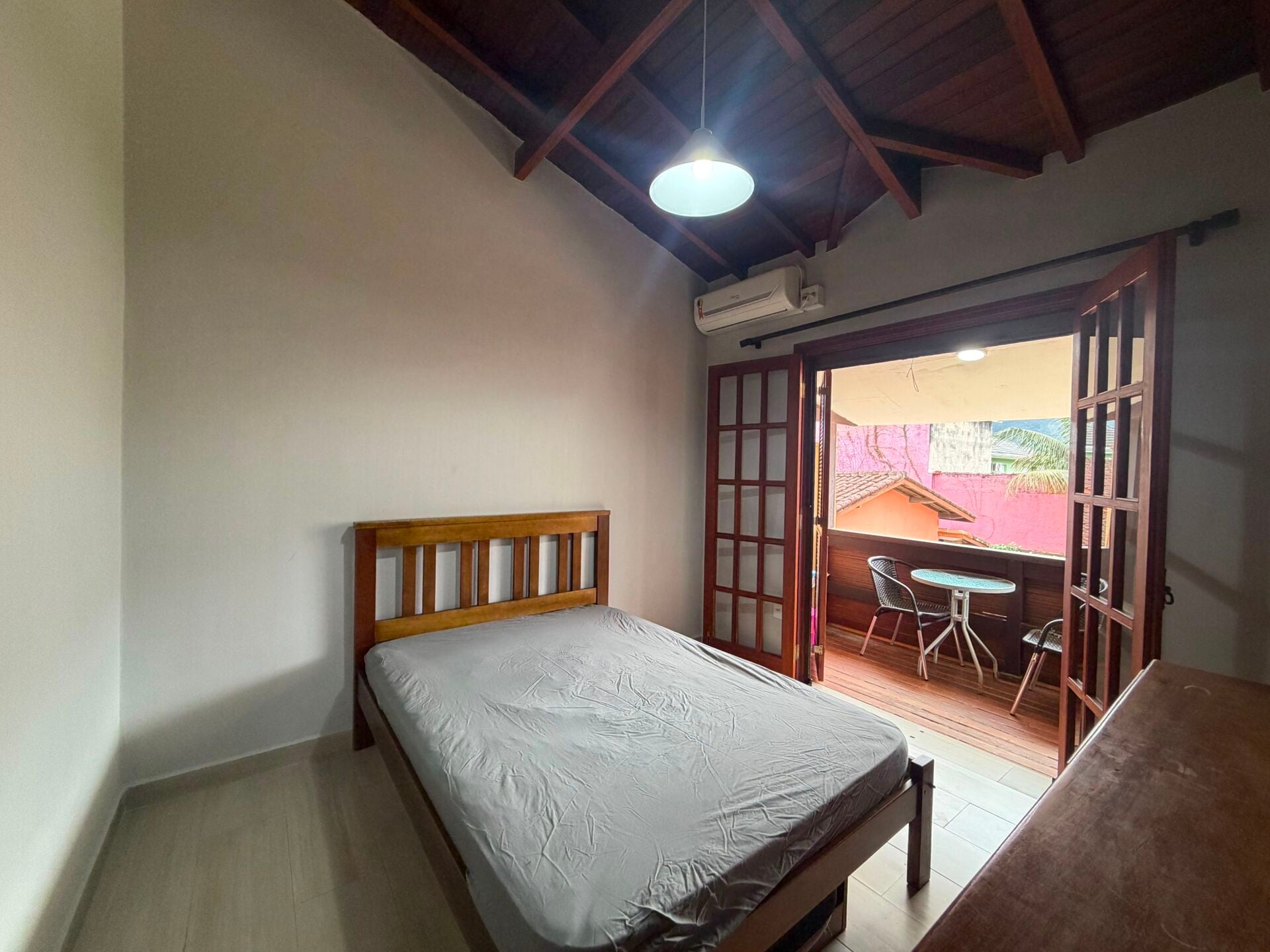 Casa em condomínio (villagio) · 2 dorm. — Quarto