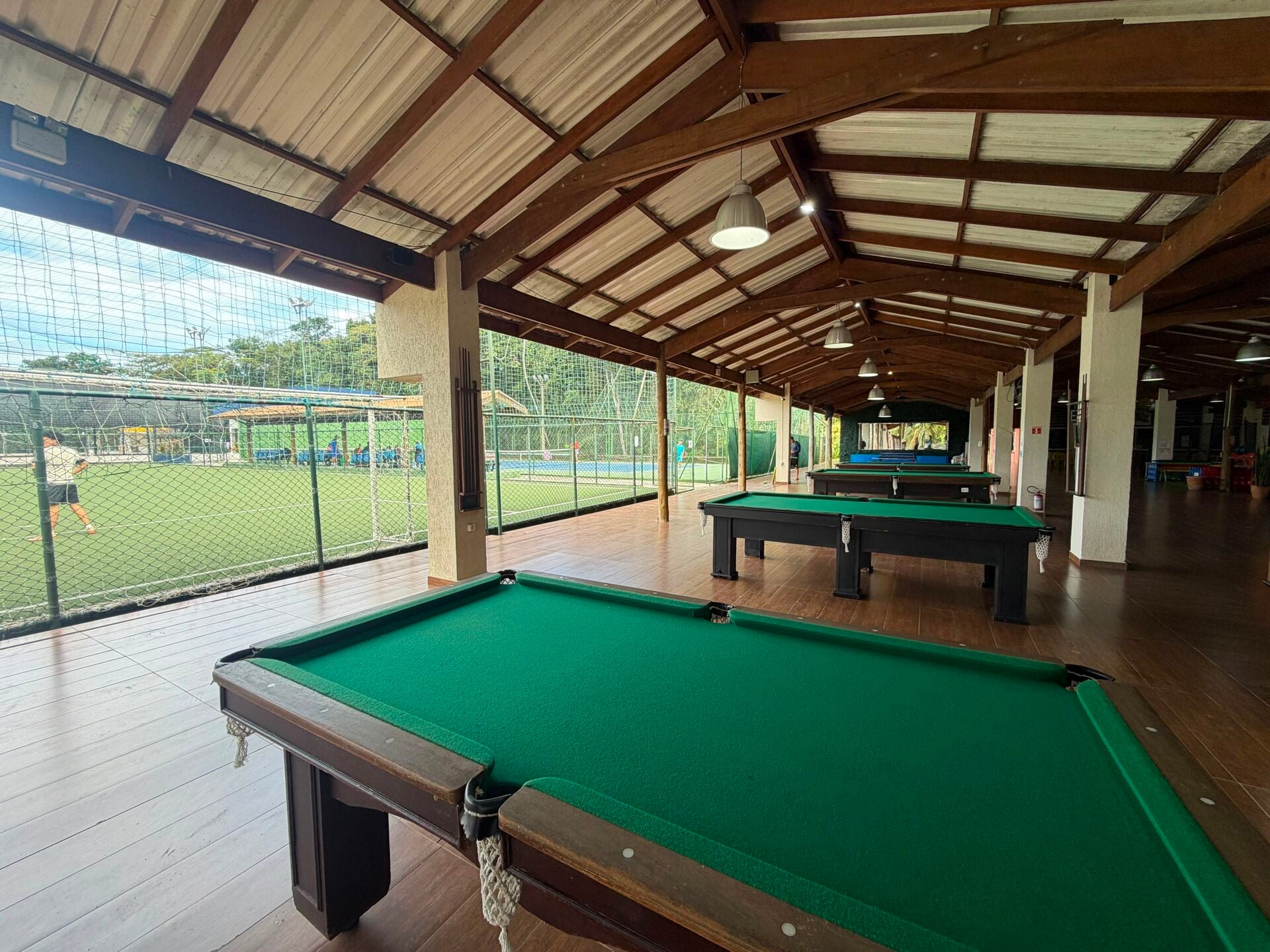 Casa em condomínio (villagio) · 2 dorm. — Lazer salao de jogos