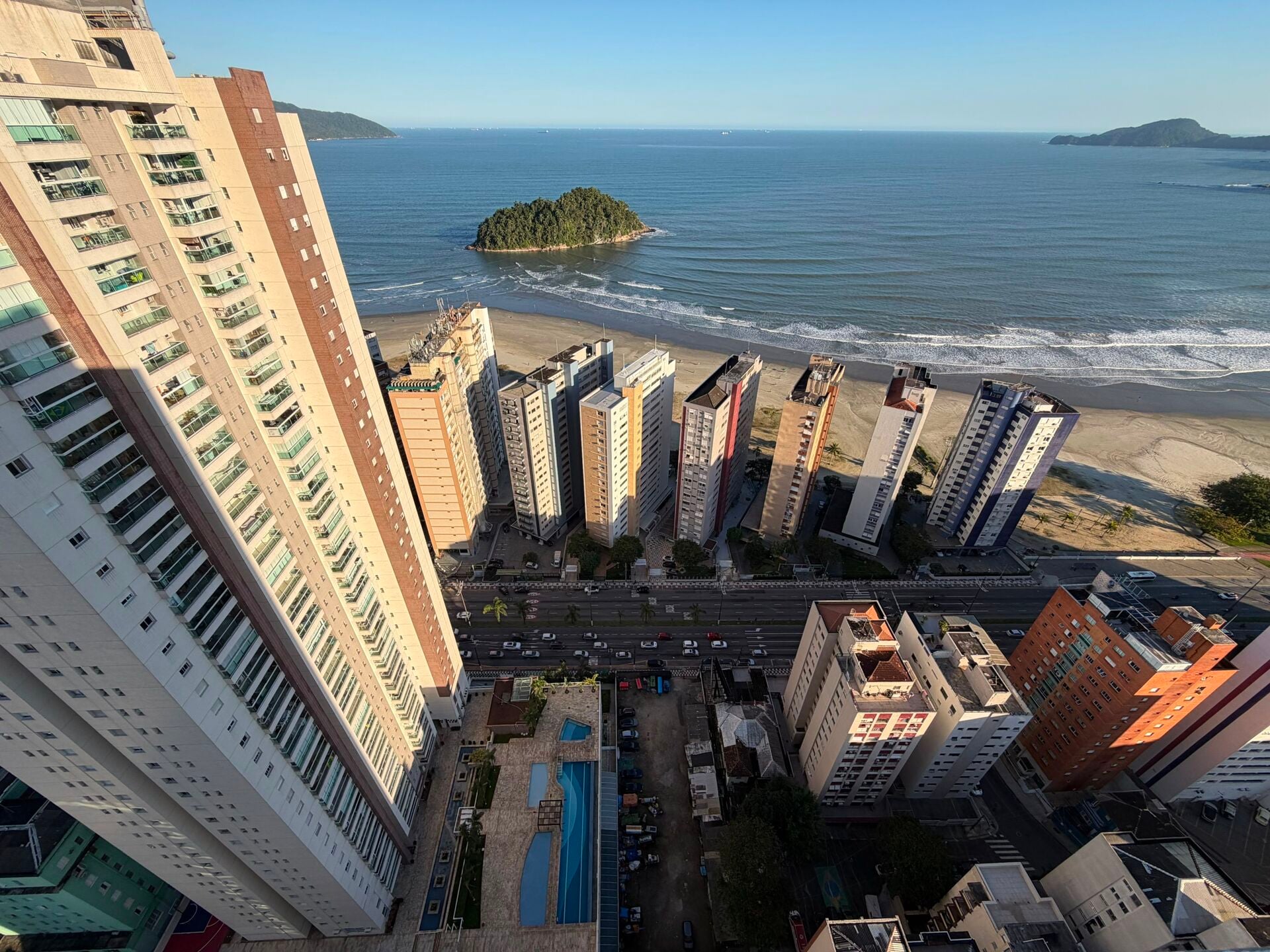 Cobertura duplex · 4 dorm. — Vista