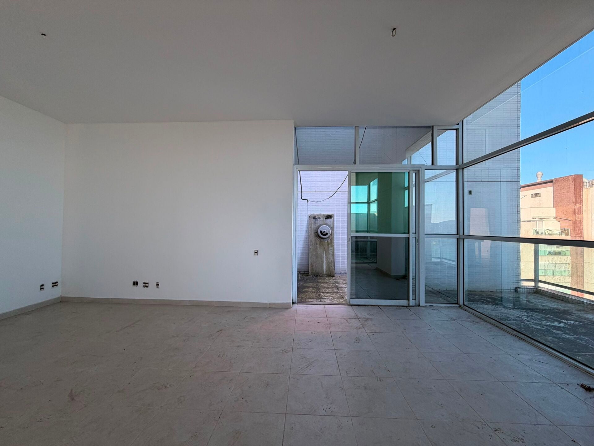 Cobertura duplex · 4 dorm. — Sala