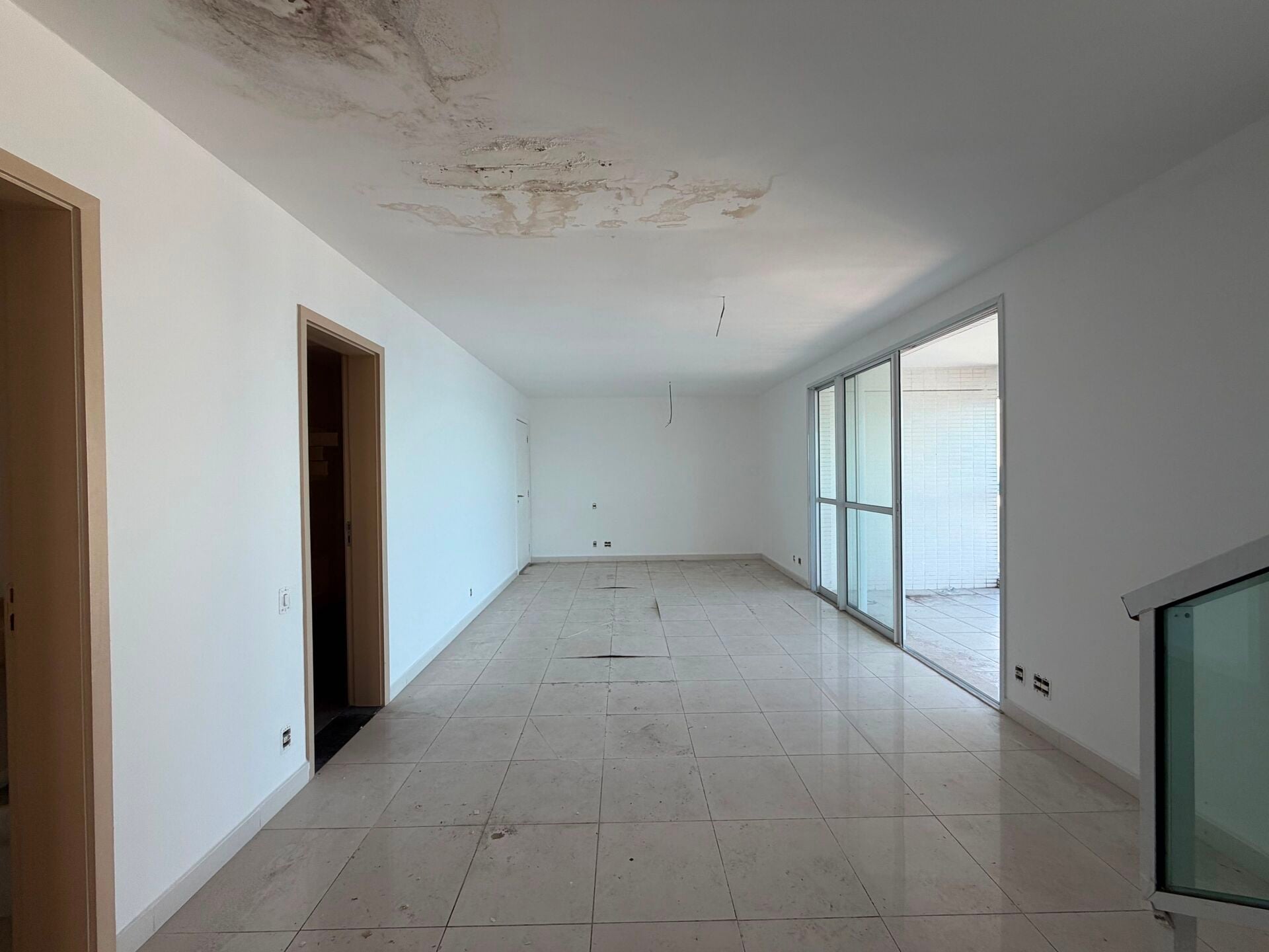 Cobertura duplex · 4 dorm. — Sala