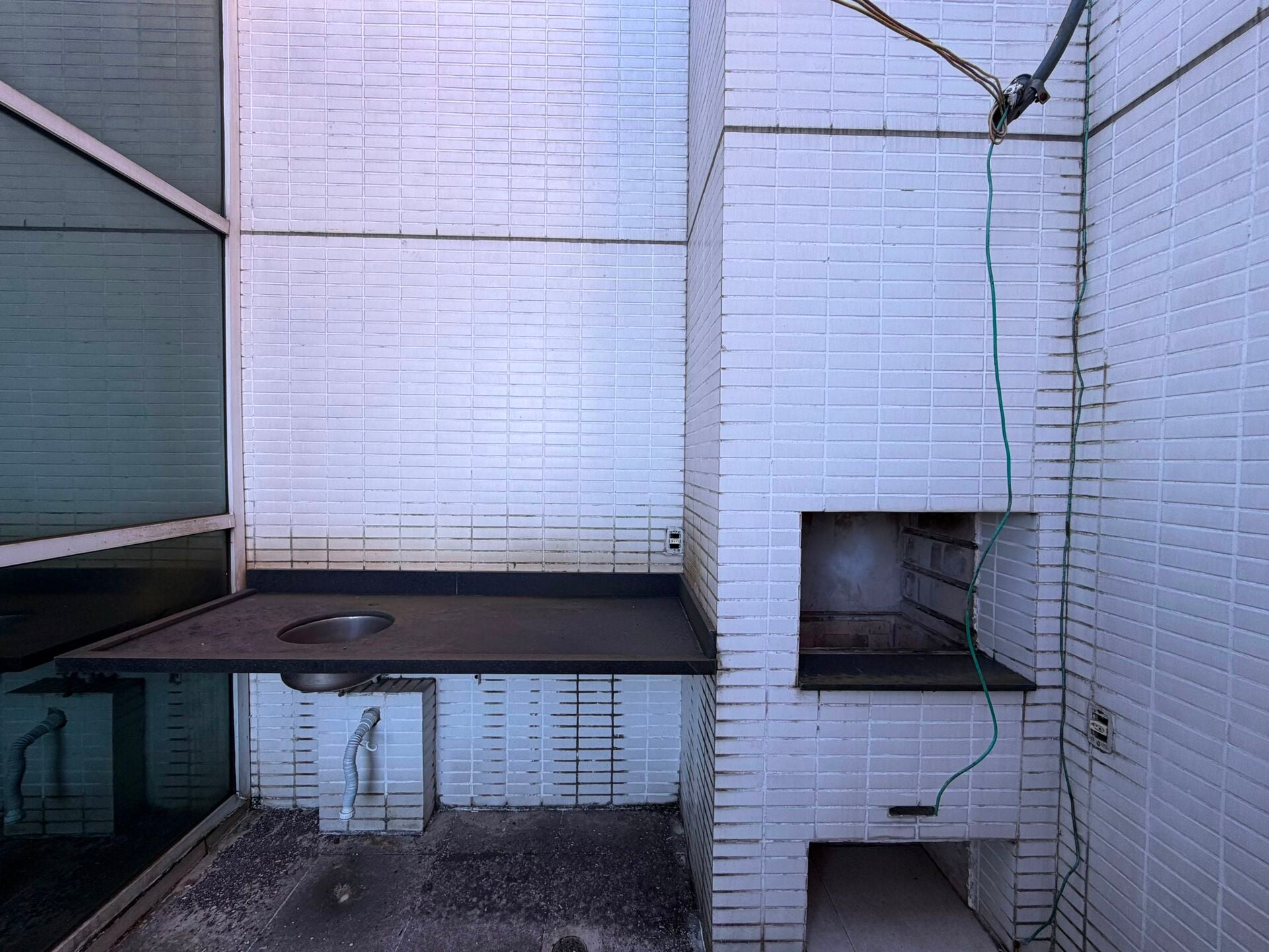 Cobertura duplex · 4 dorm. — Varanda