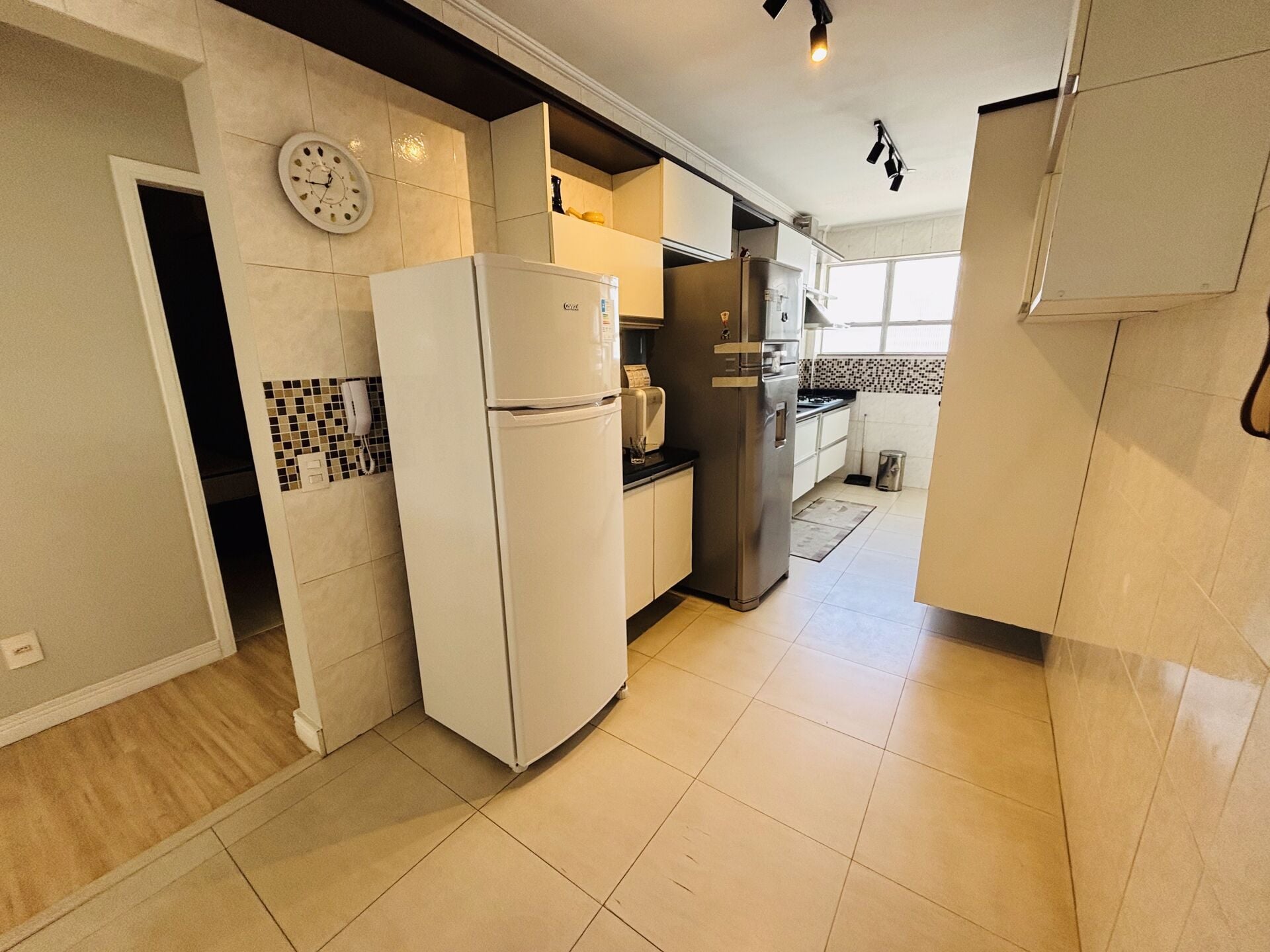 Cobertura 93 · 3 dorm. — Cozinha