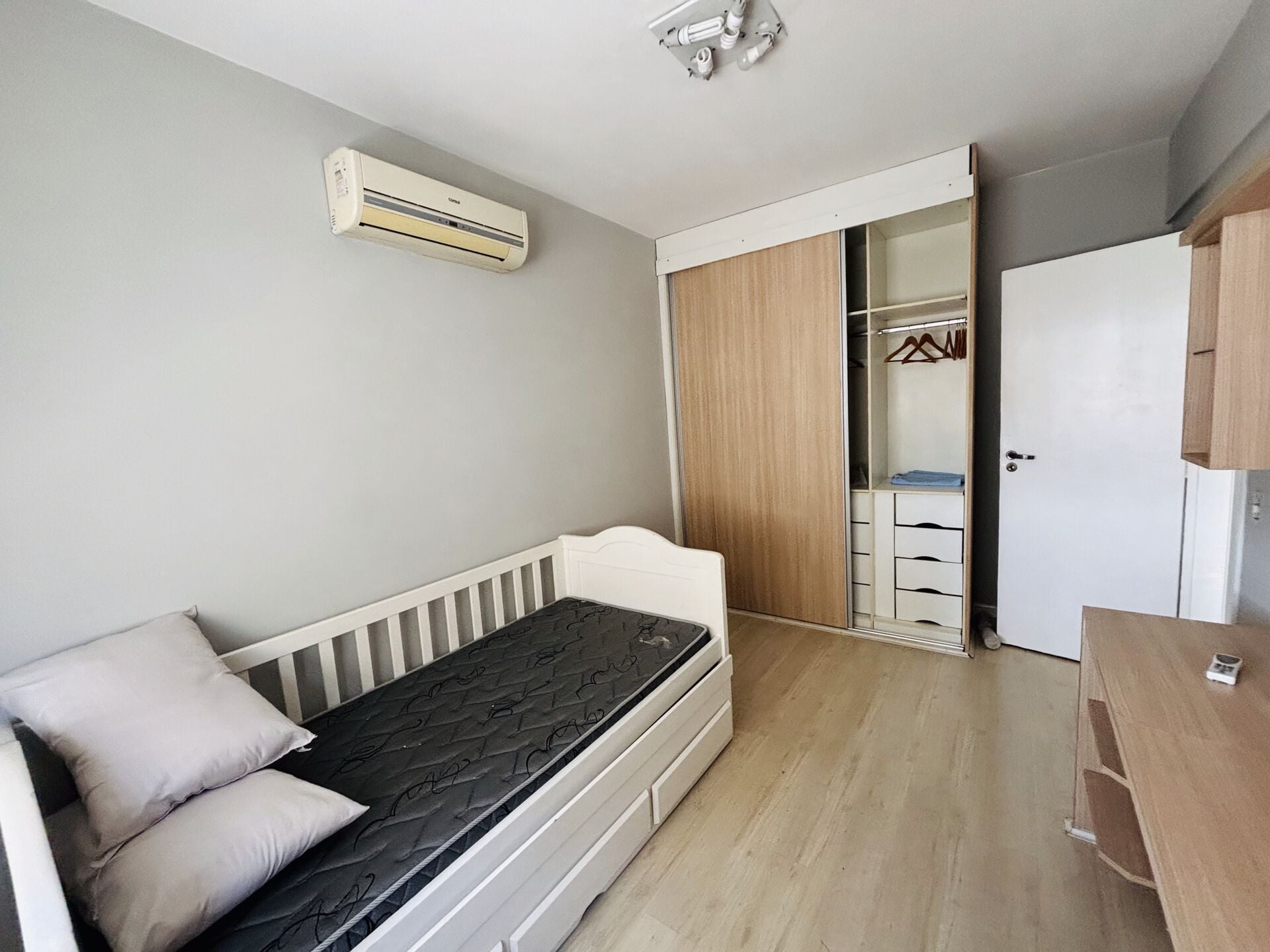Cobertura 93 · 3 dorm. — Quarto 3