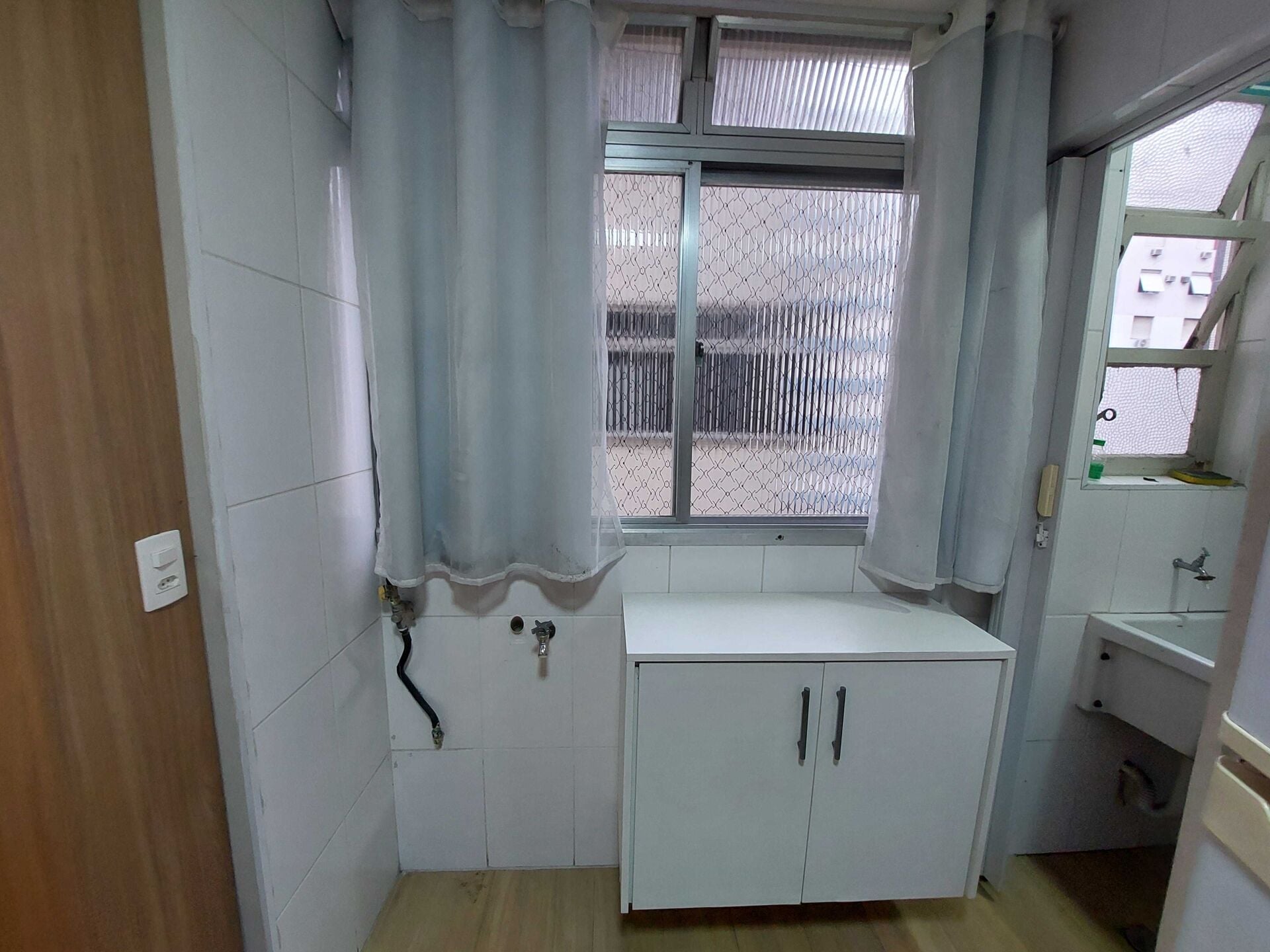 Apartamento · 2 dorm. — Área de serviço