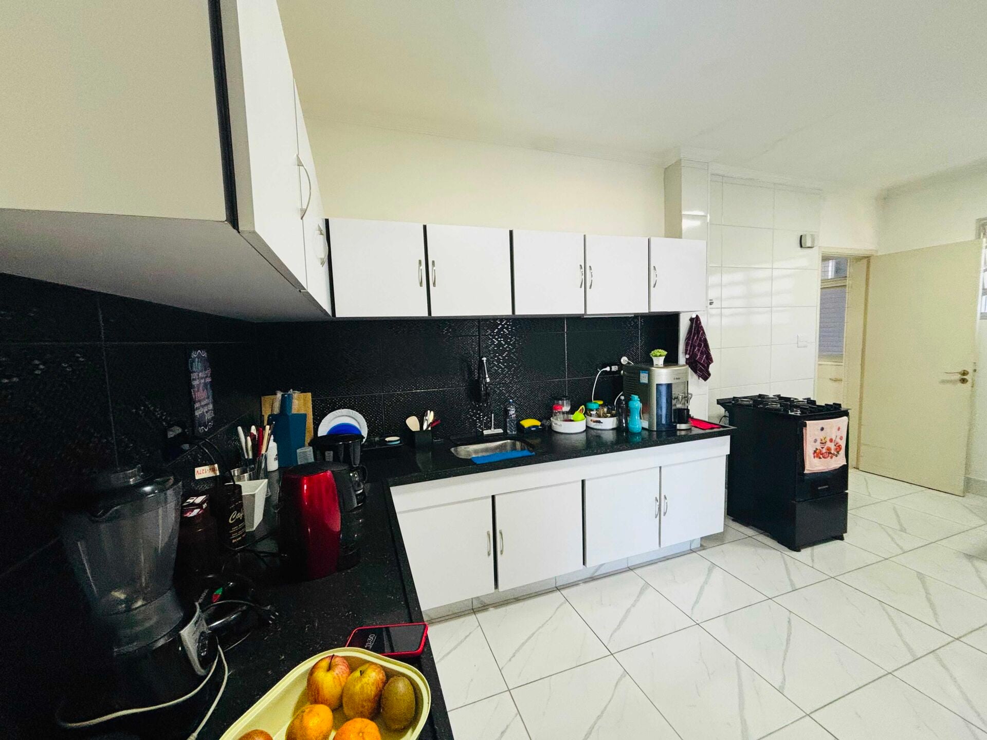 Apartamento · 3 dorm. — Cozinha