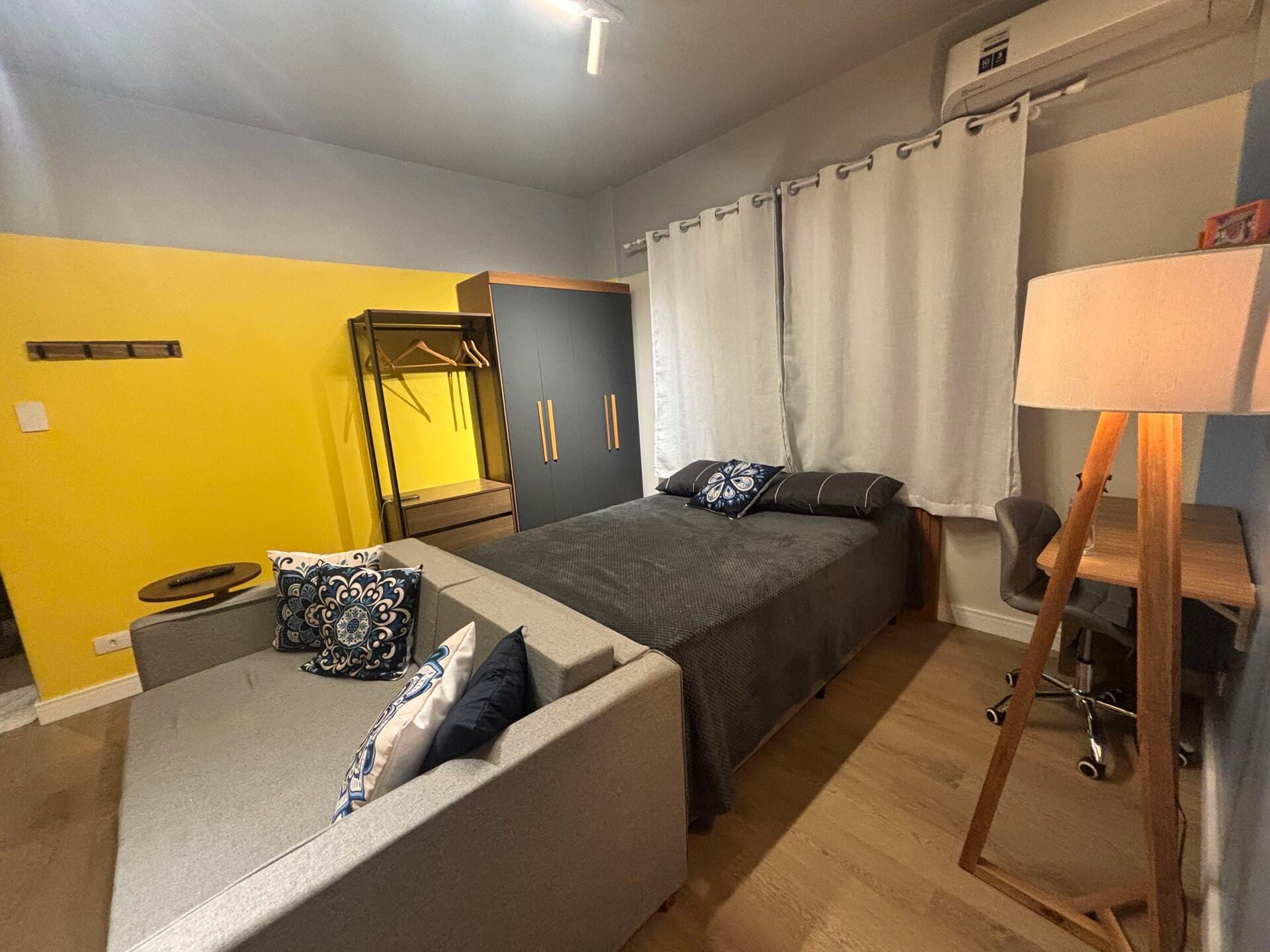 Apartamento kitnet 33 · 1 dorm. — Quarto